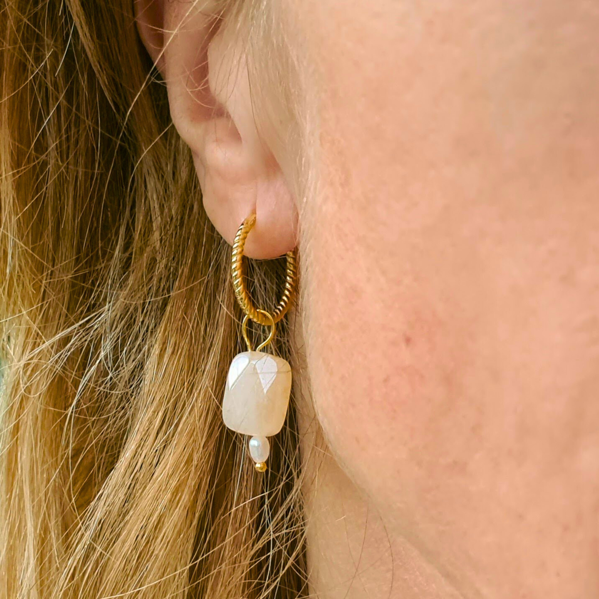 Oorbellen Release, jade, parel