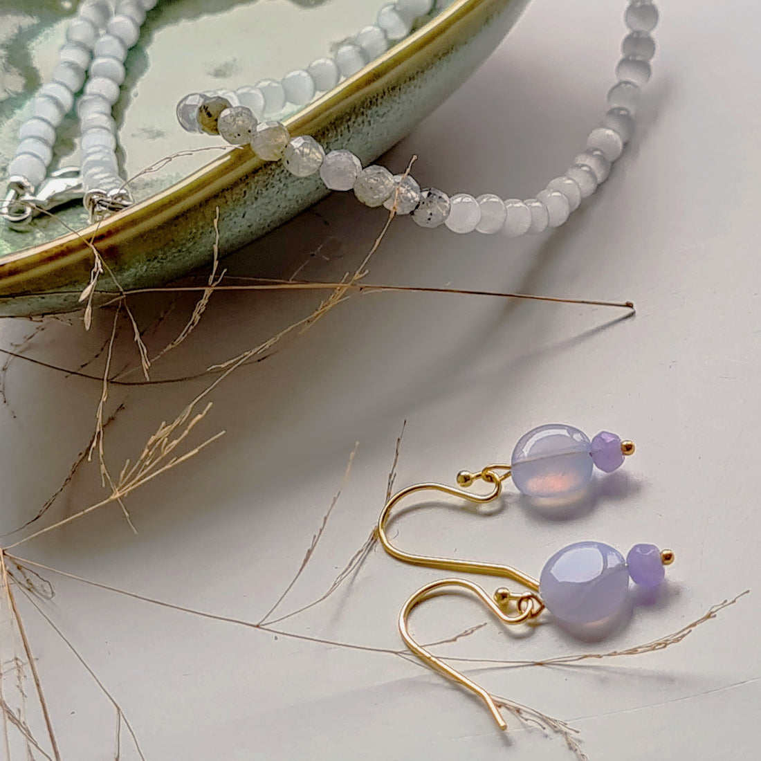 Oorbellen Honesty, blue lace agaat, lila jade