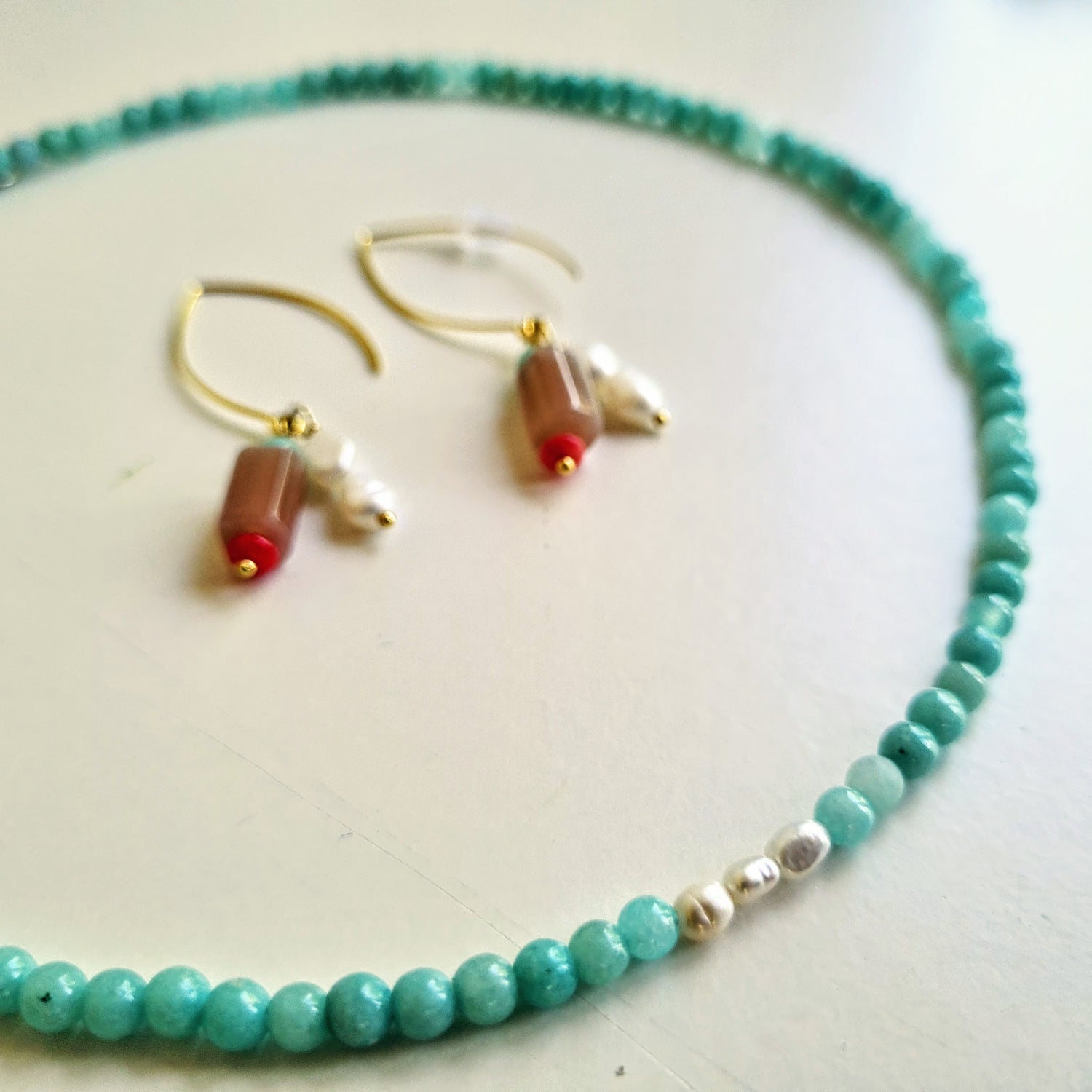 Ketting Together, amazoniet, parel