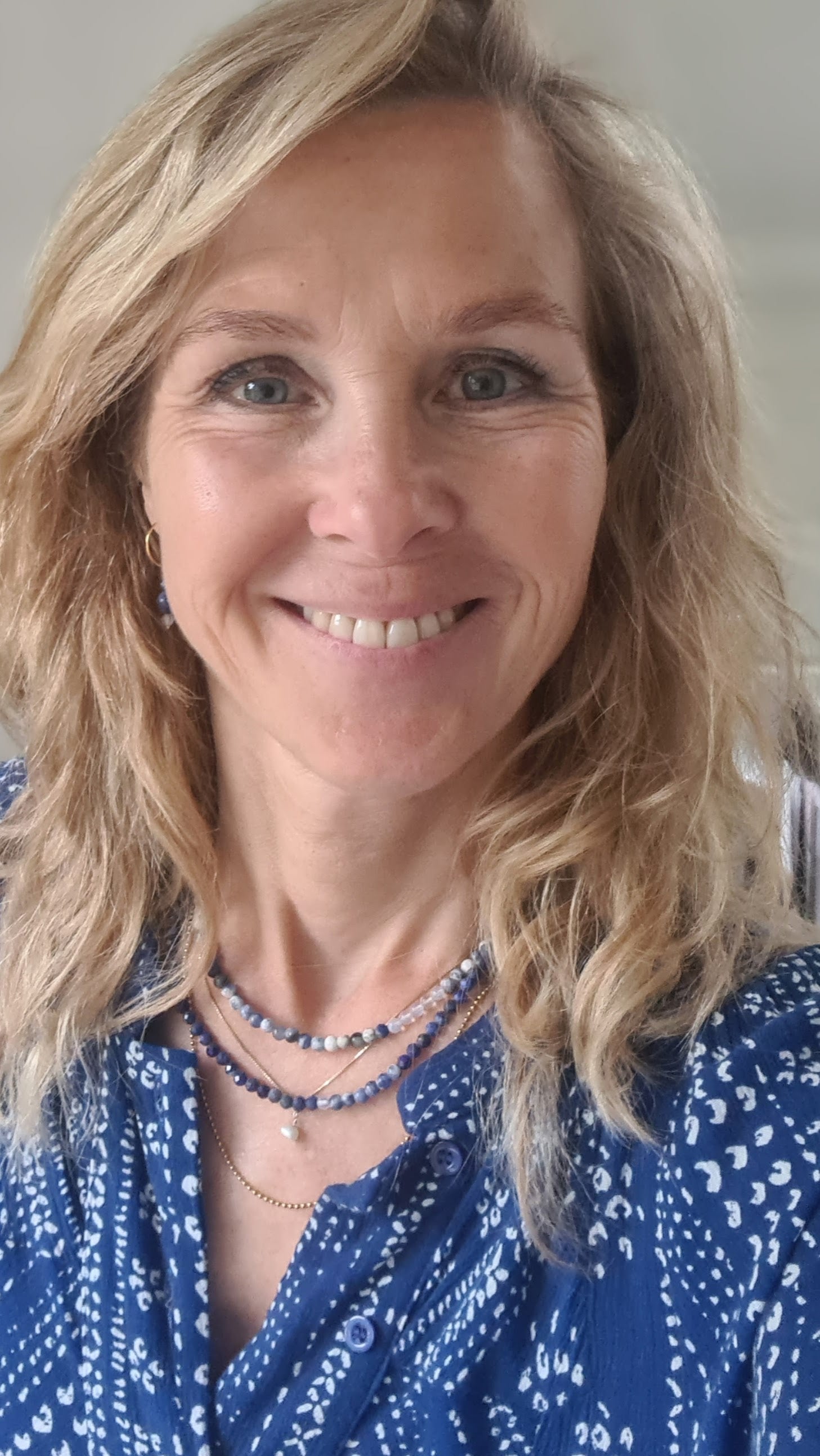 Ketting Blue Wisdom, lapis lazuli, sodaliet, maansteen