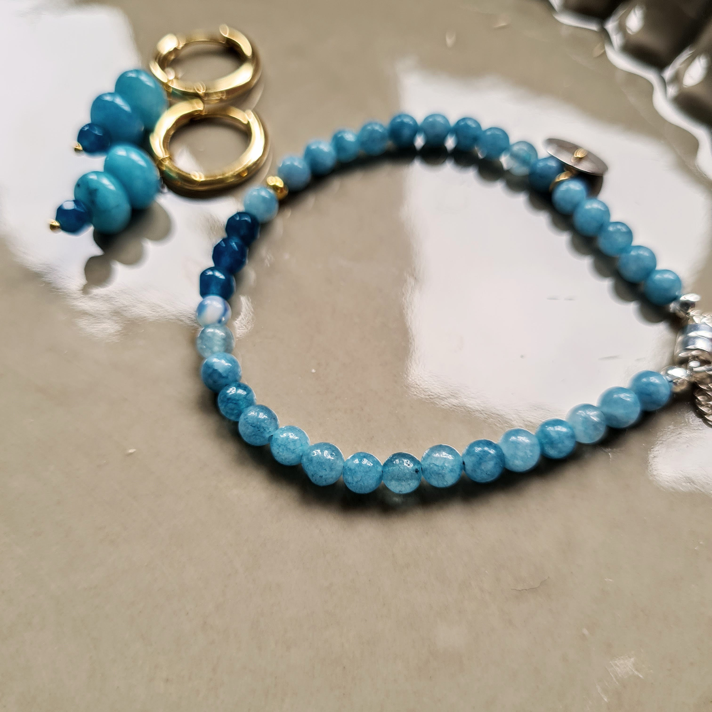 Armband Blue Heaven, blue lace agaat, jade