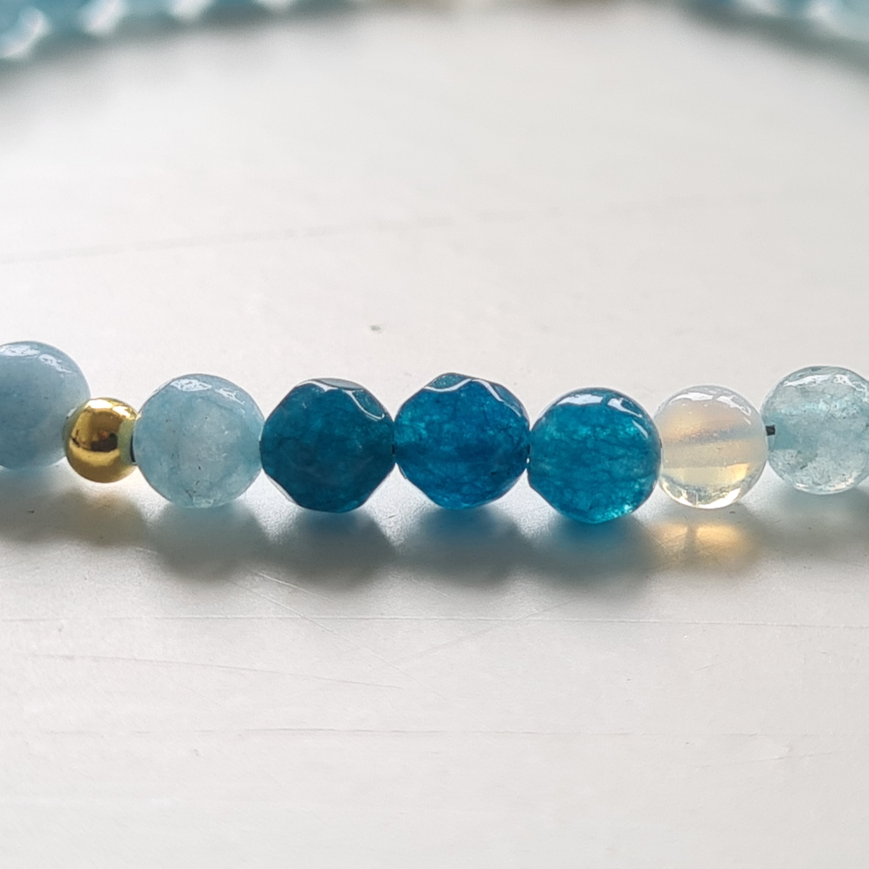 Armband Blue Heaven, blue lace agaat, jade