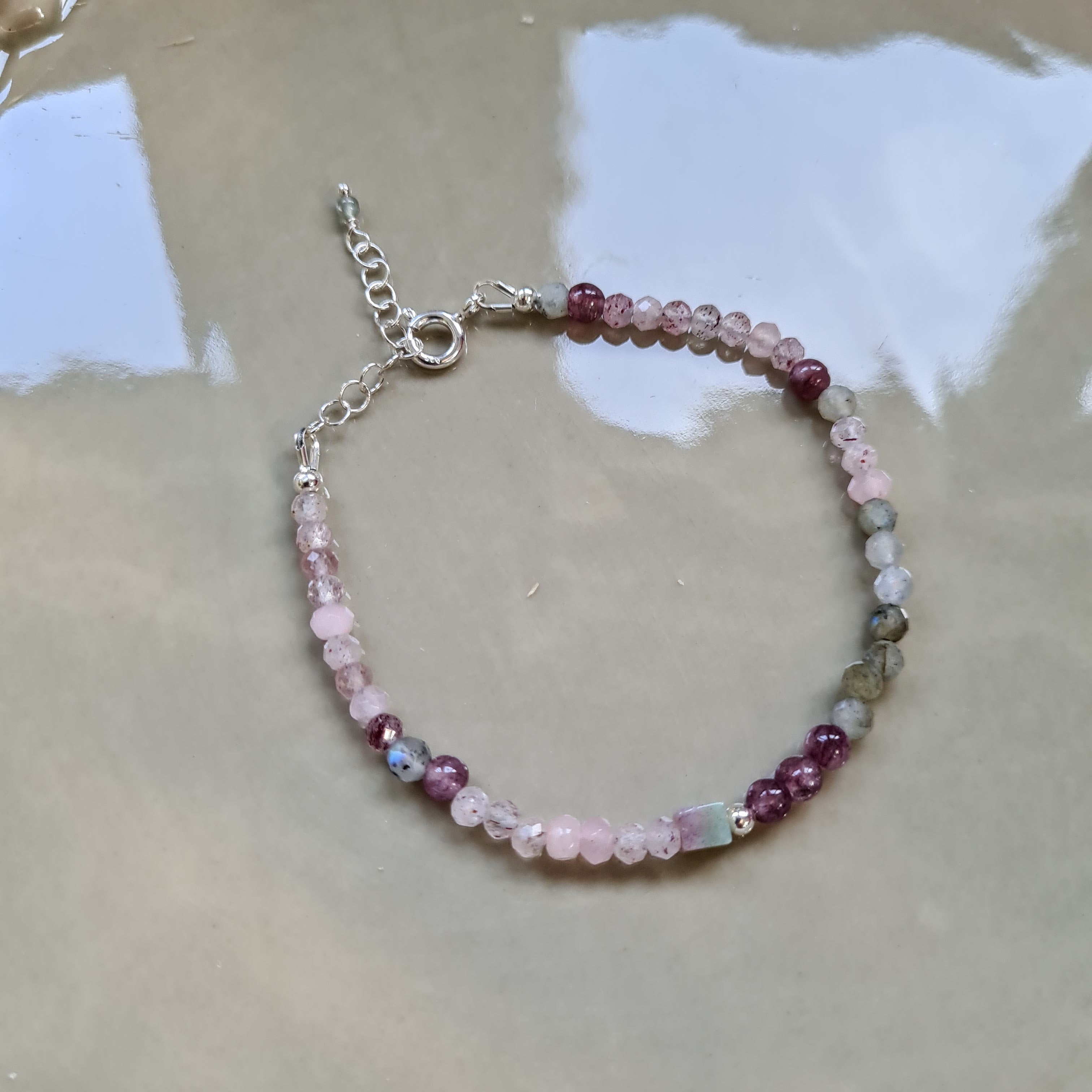 Armband Perhaps, lepidoliet, rozekwarts en labradoriet
