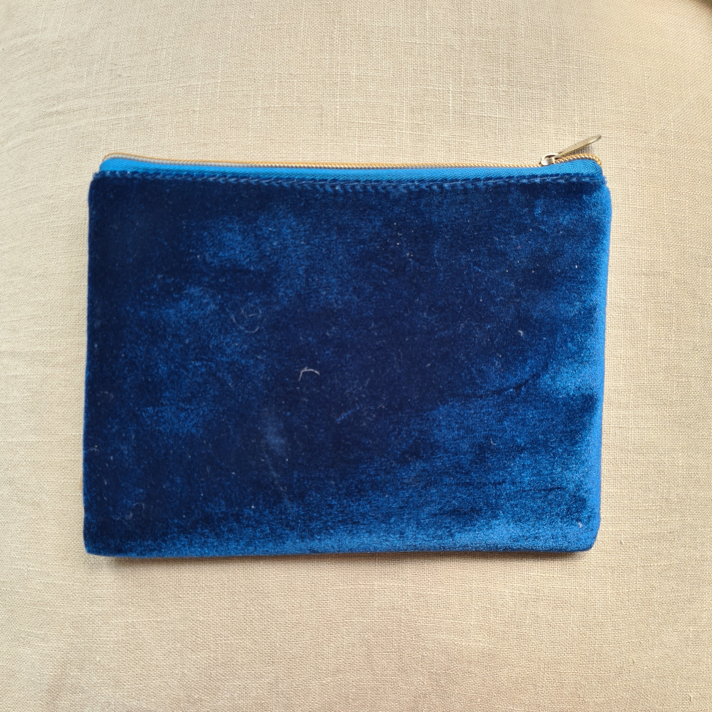 Bewaaretui Royal Blue