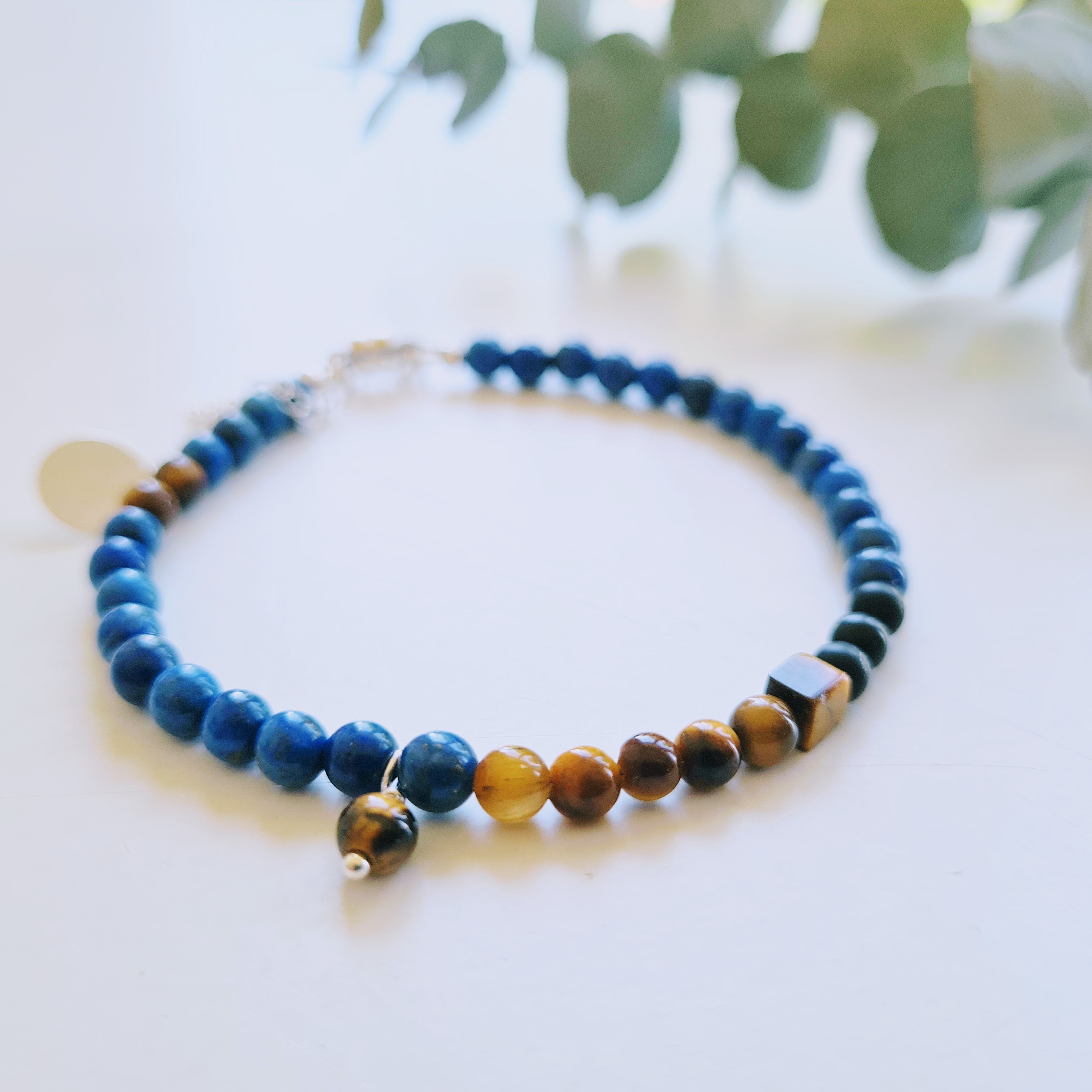 Armband Secret Blue, lapis lazuli, gouden tijgeroog, onyx