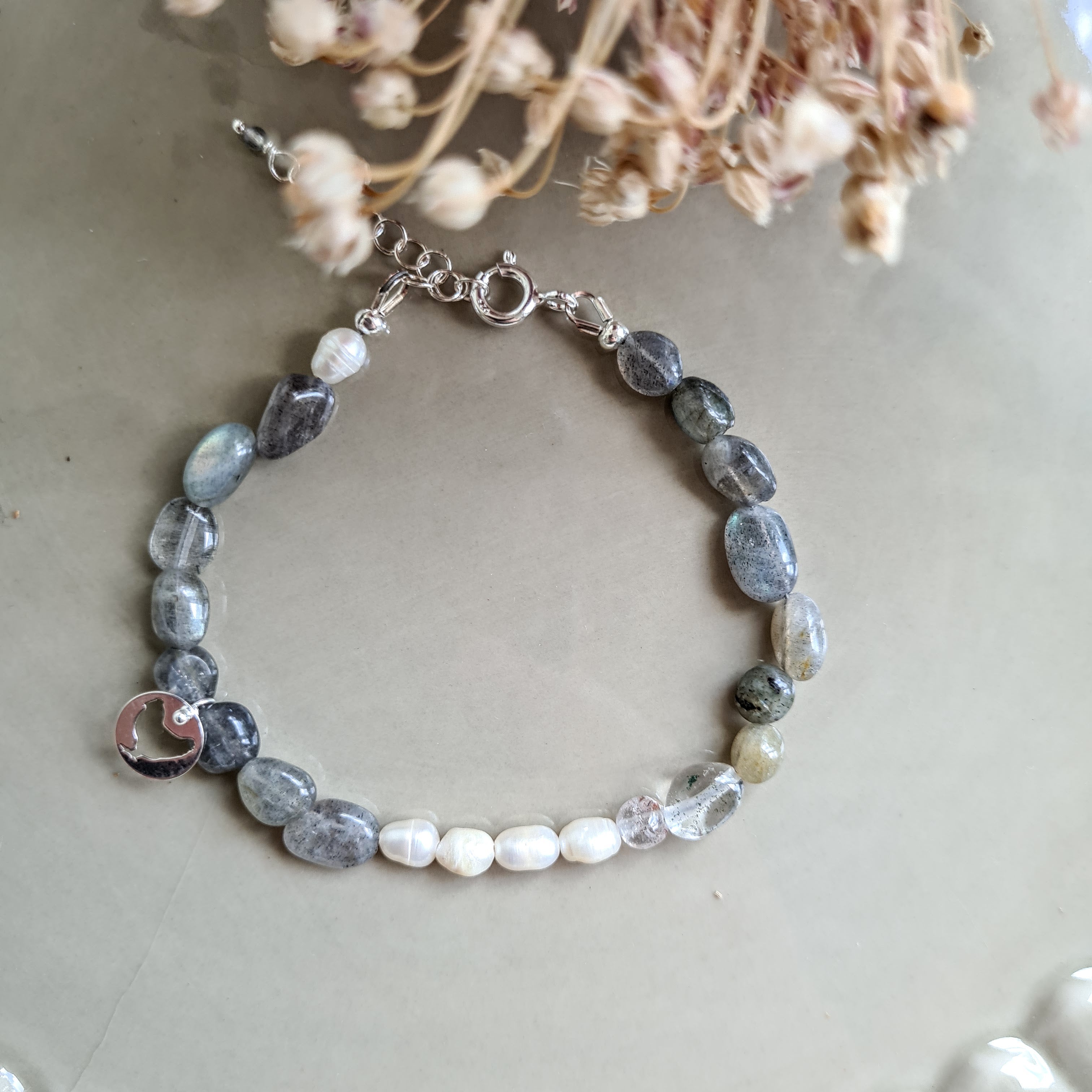 Armband Hidden Intuition, parel, labradoriet (kopie)