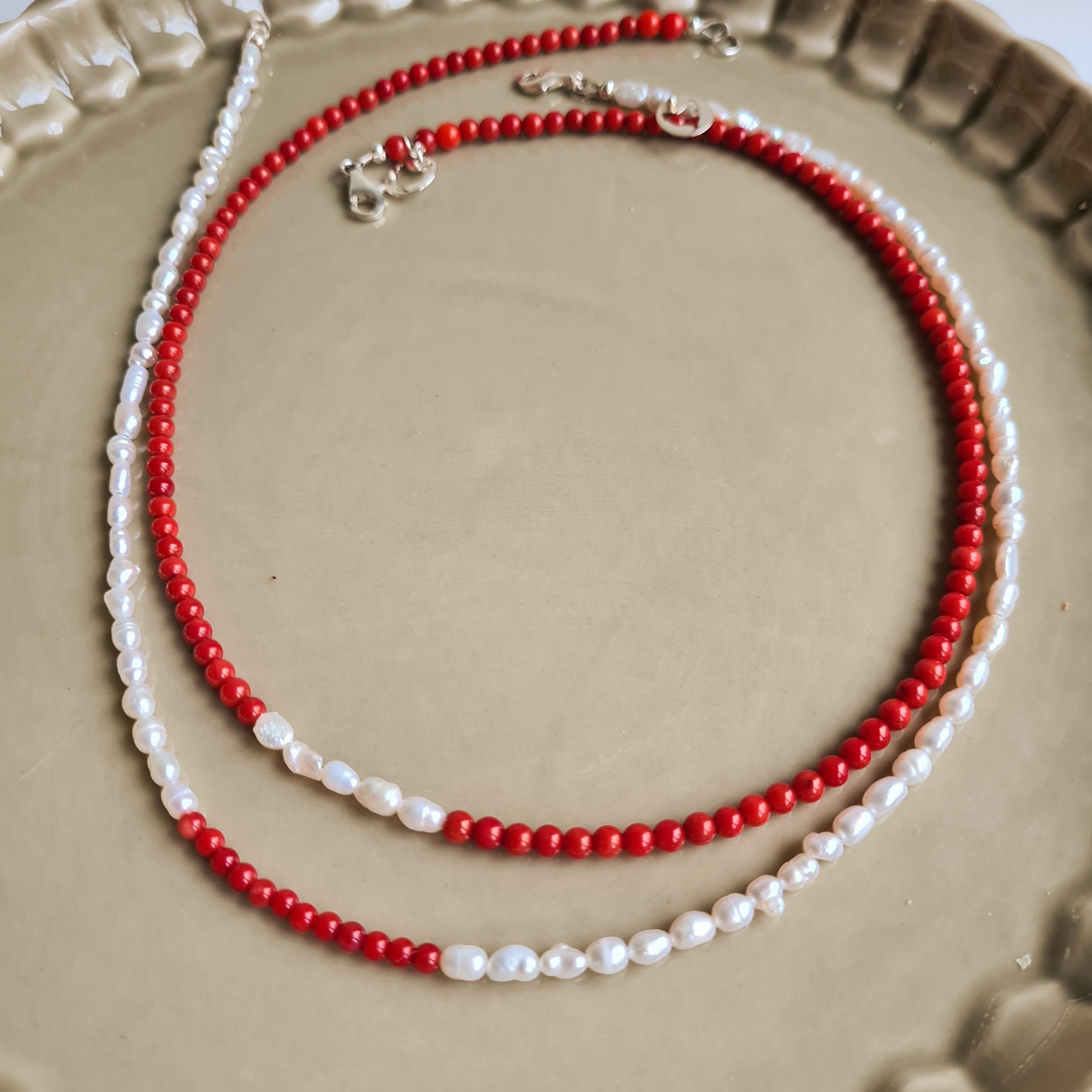 Set Kettingen Charming, koraal en parels