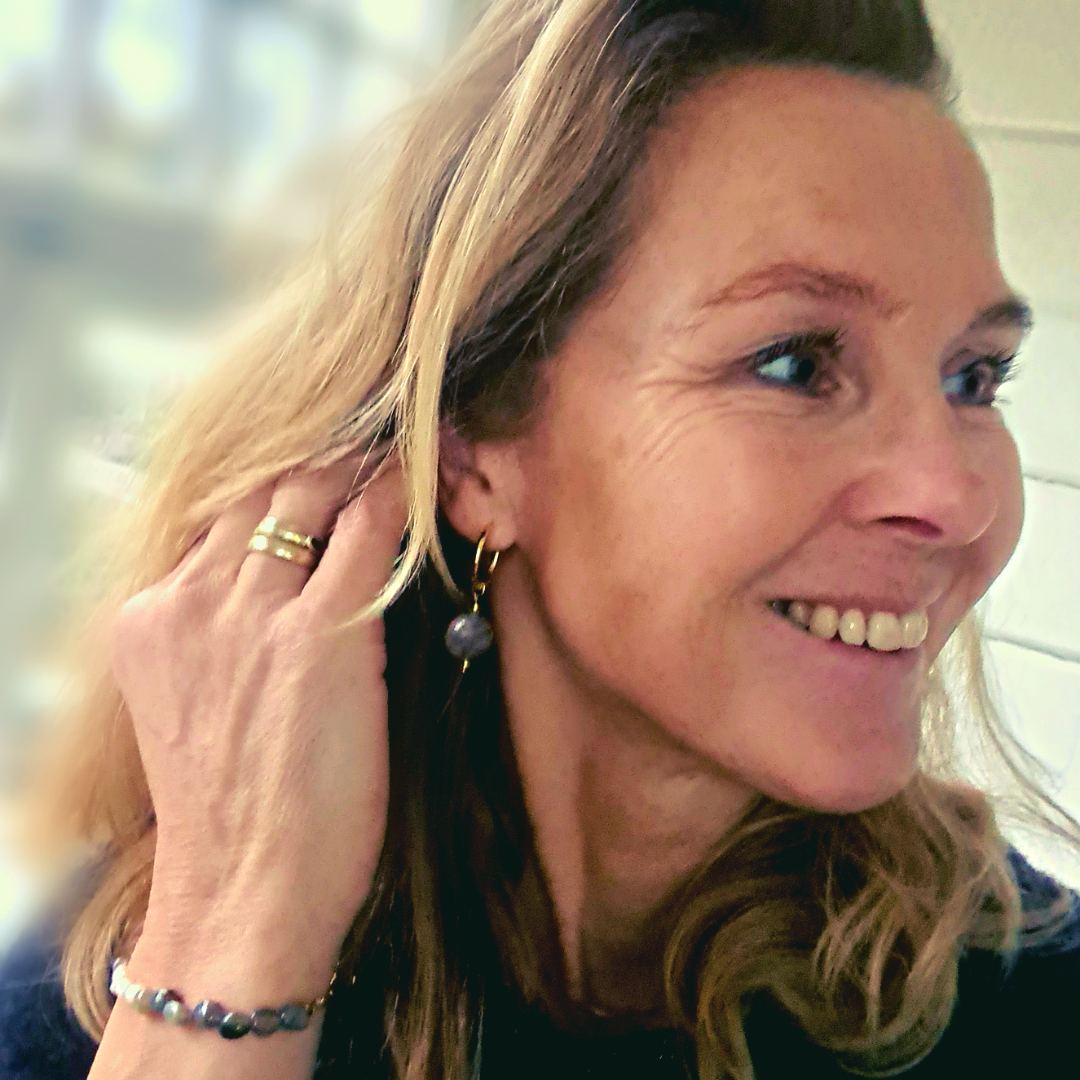 Set Oorbellen en Armband Hidden Intuition, parel, labradoriet