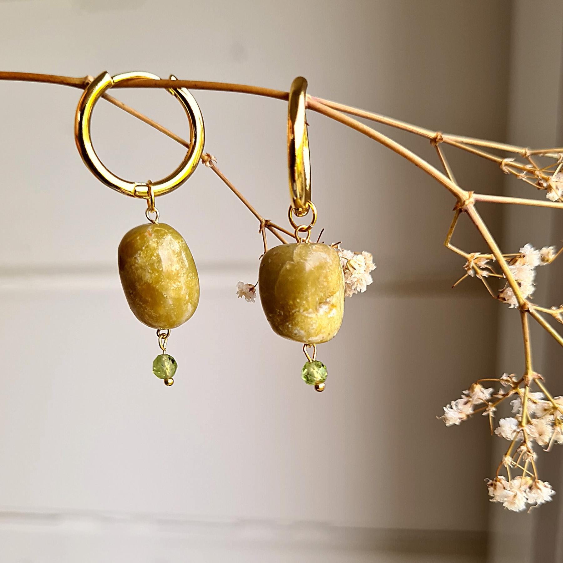 Oorbellen Green Passion, groene opaal, peridoot