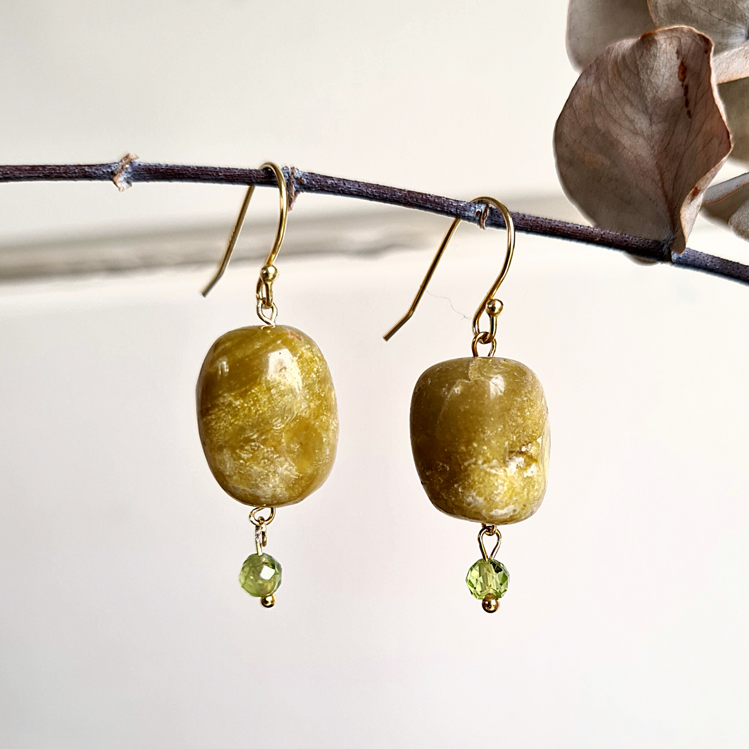 Oorbellen Green Passion, groene opaal, peridoot