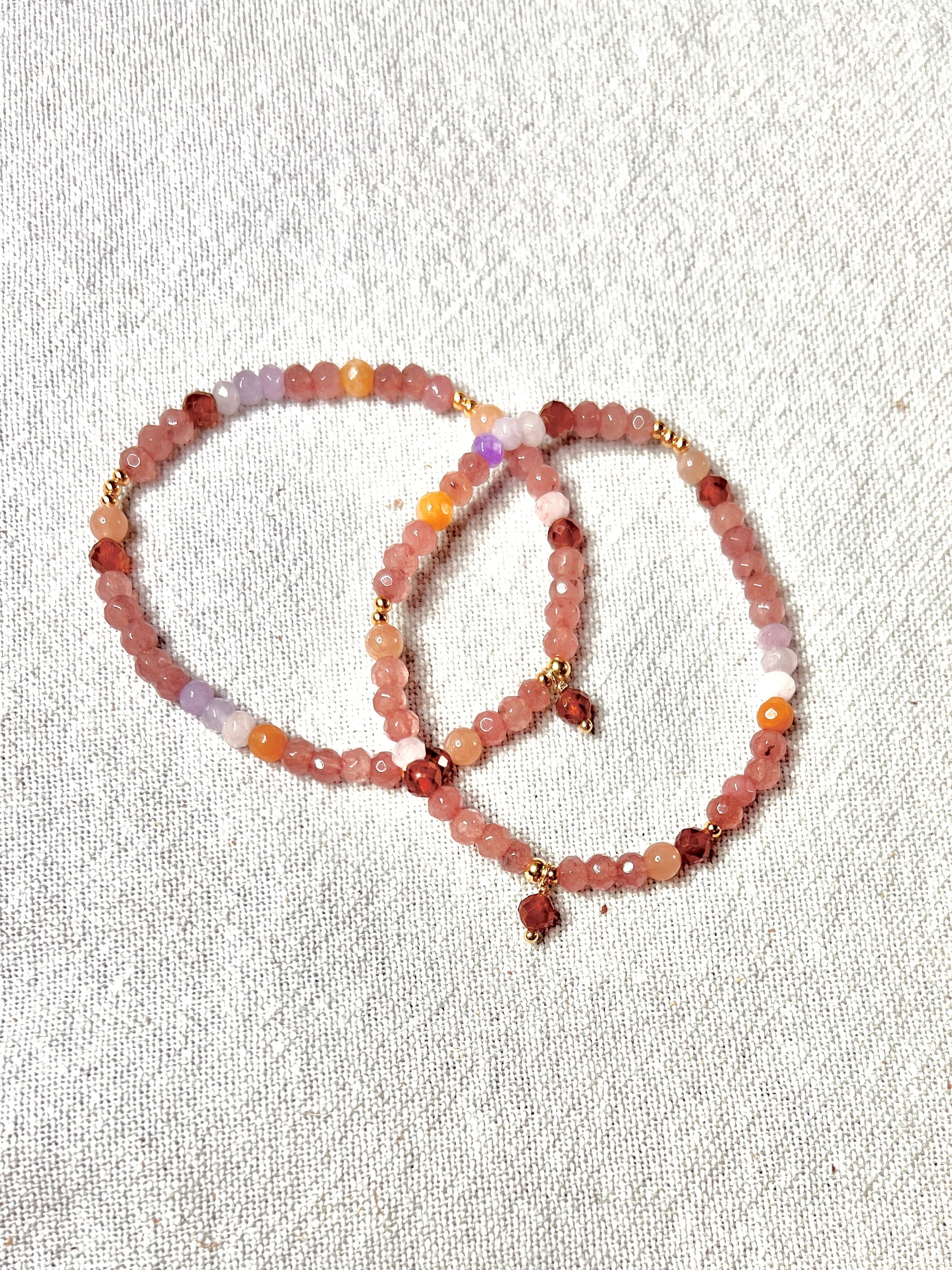 Jacky Moments: Both Sides, agaat, granaat