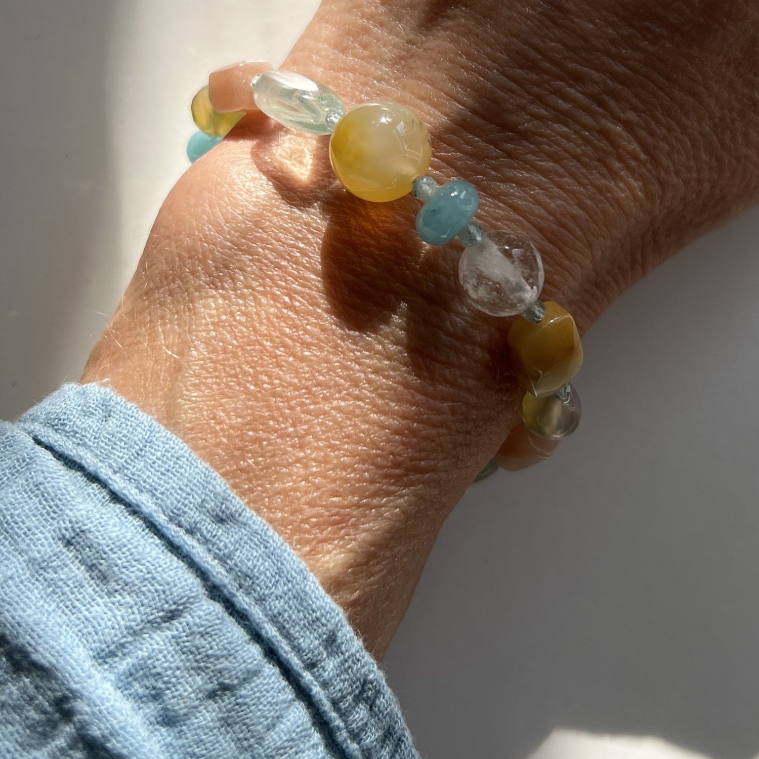 Armband Gently, fluoriet, zonnesteen, toermalijn, agaat