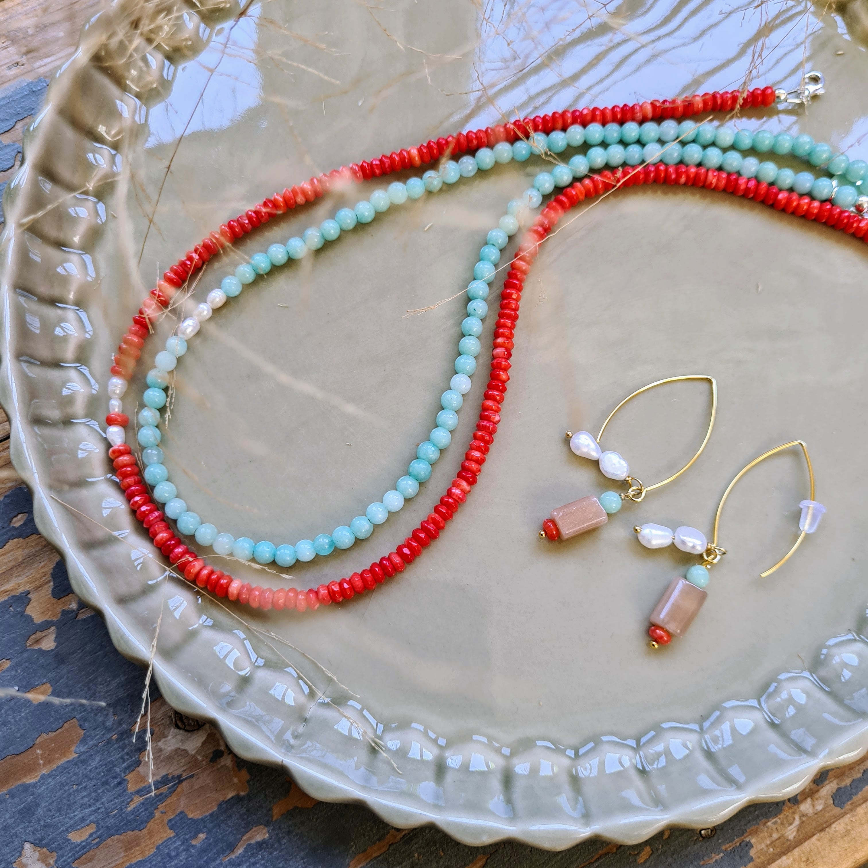 Ketting Happiness, koraal, parel
