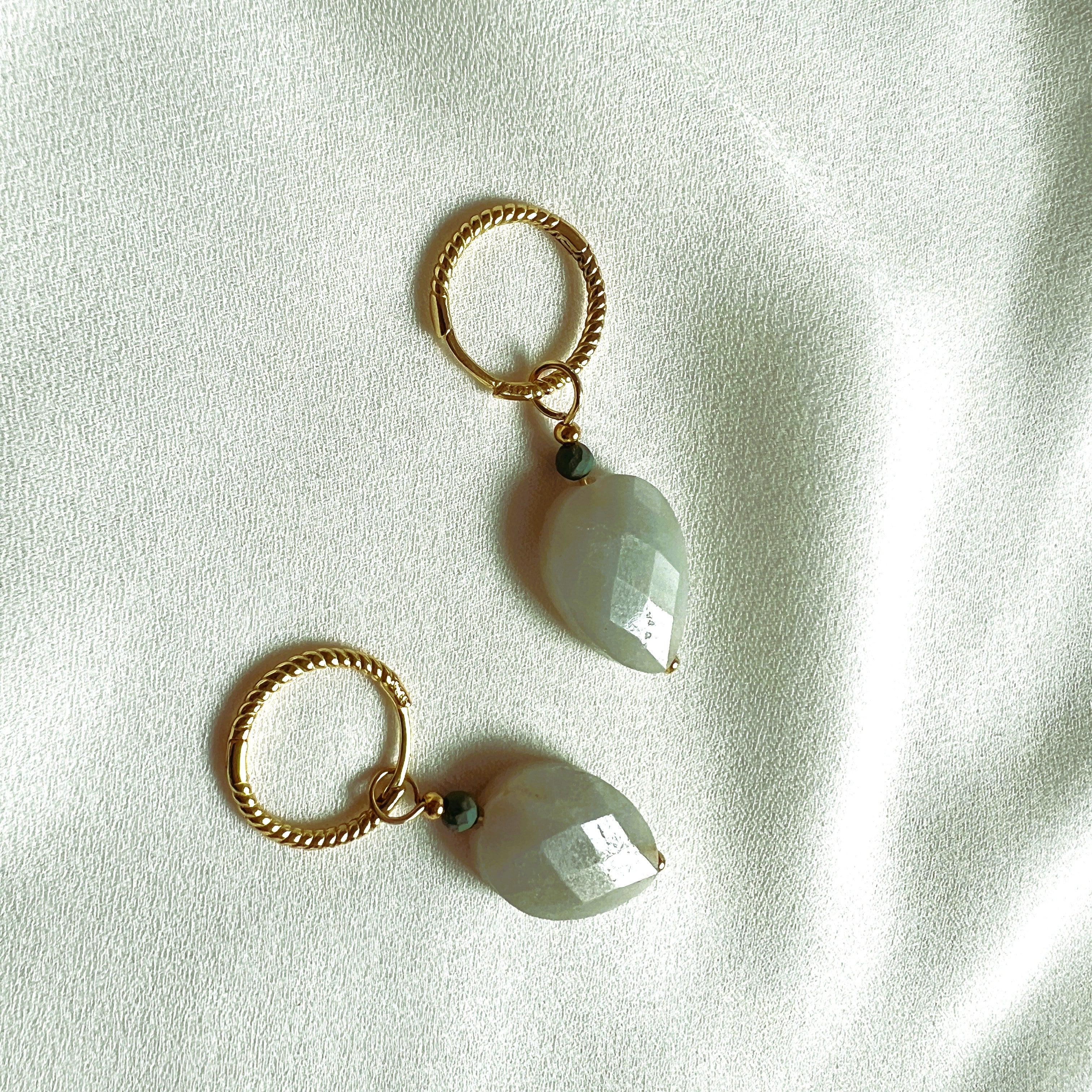 Oorbellen Hopeful, amazoniet, magnesiet