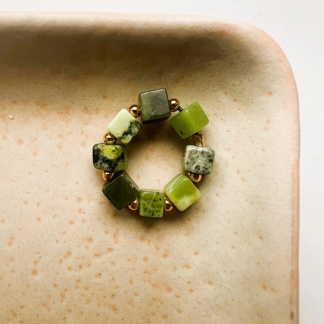 1 Jacky-O Bedel Good Luck, groene jade