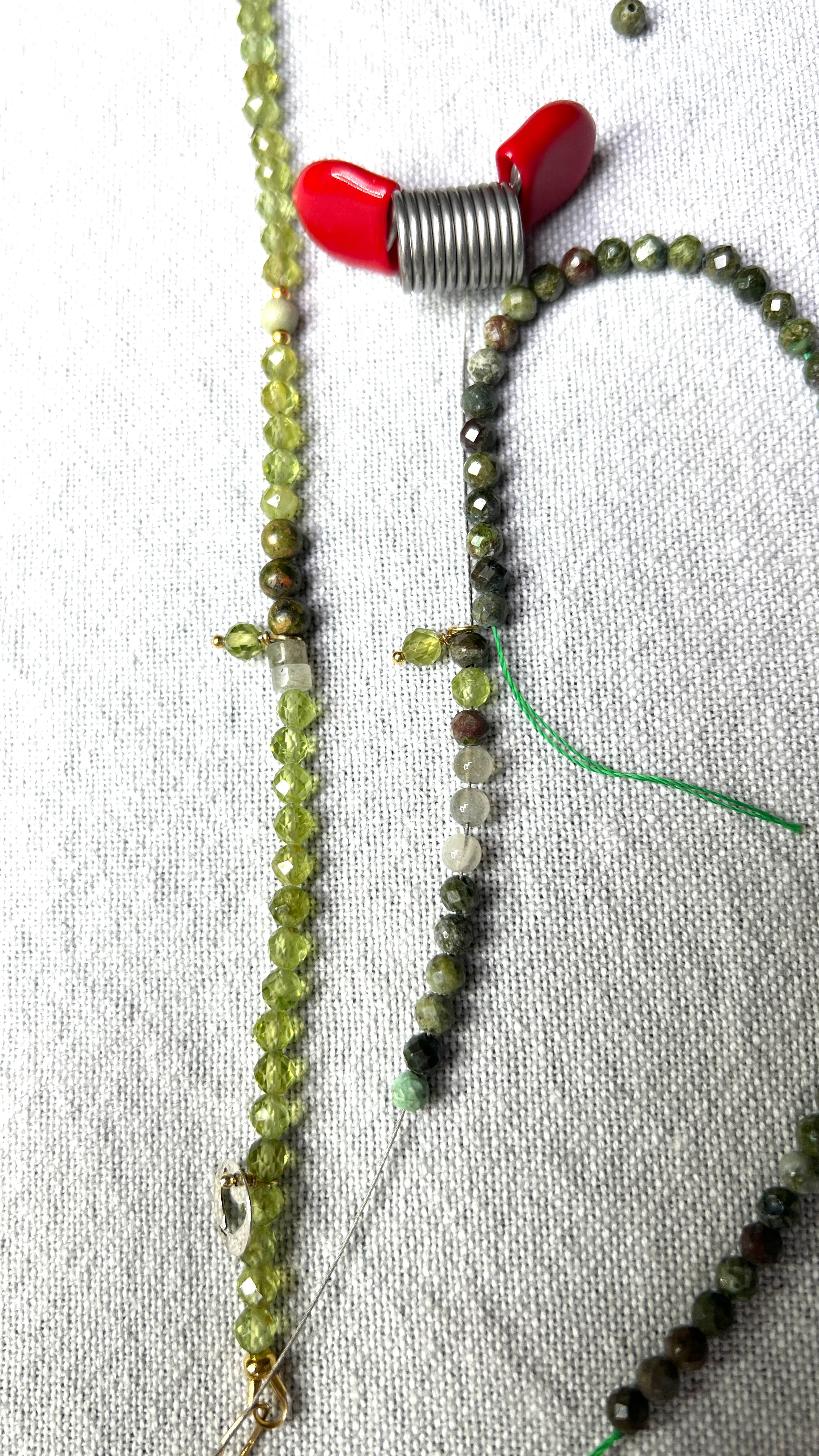 Armband Forest, drakenbloedsteen, peridoot