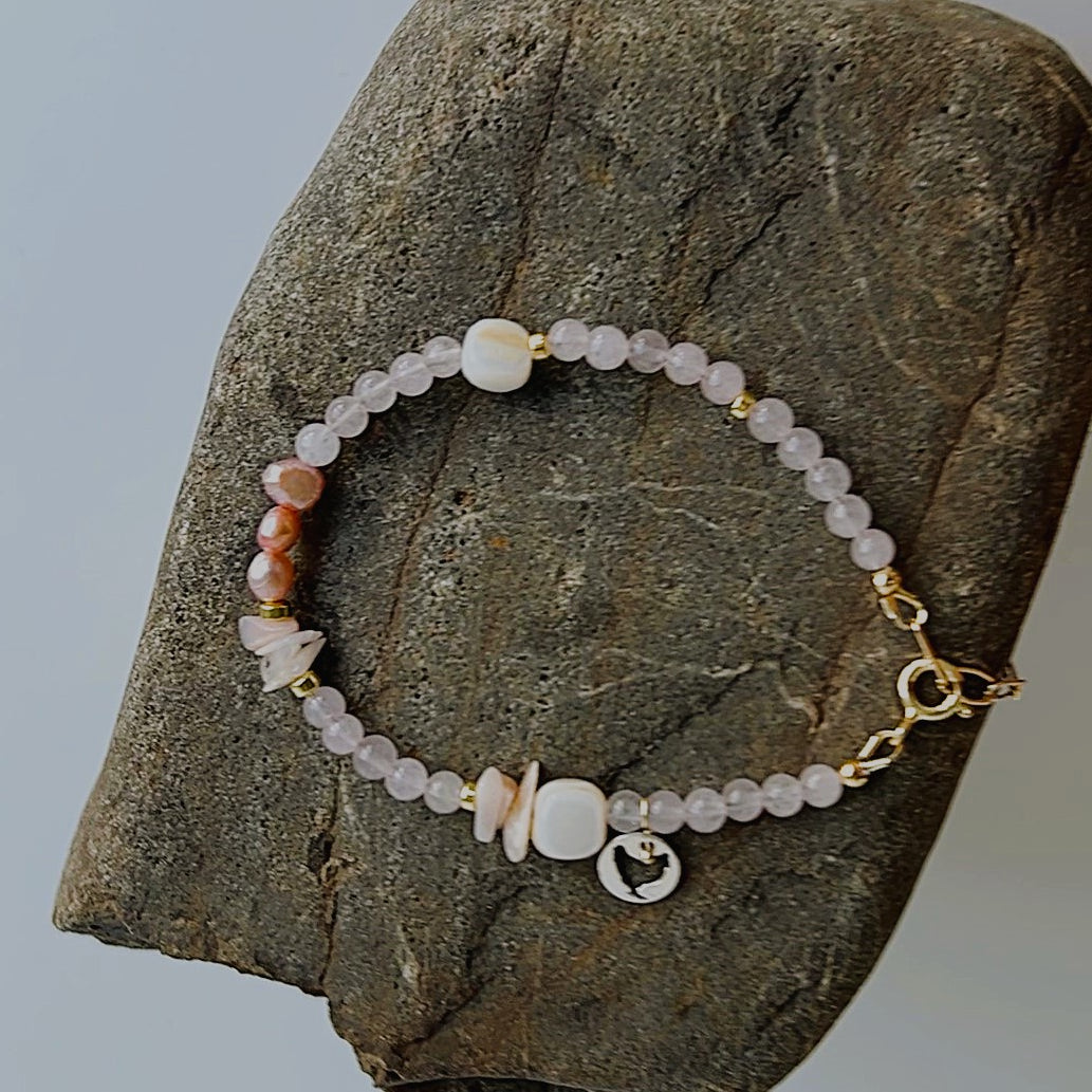 Armband Pink Pearls, roze parel, rozekwarts