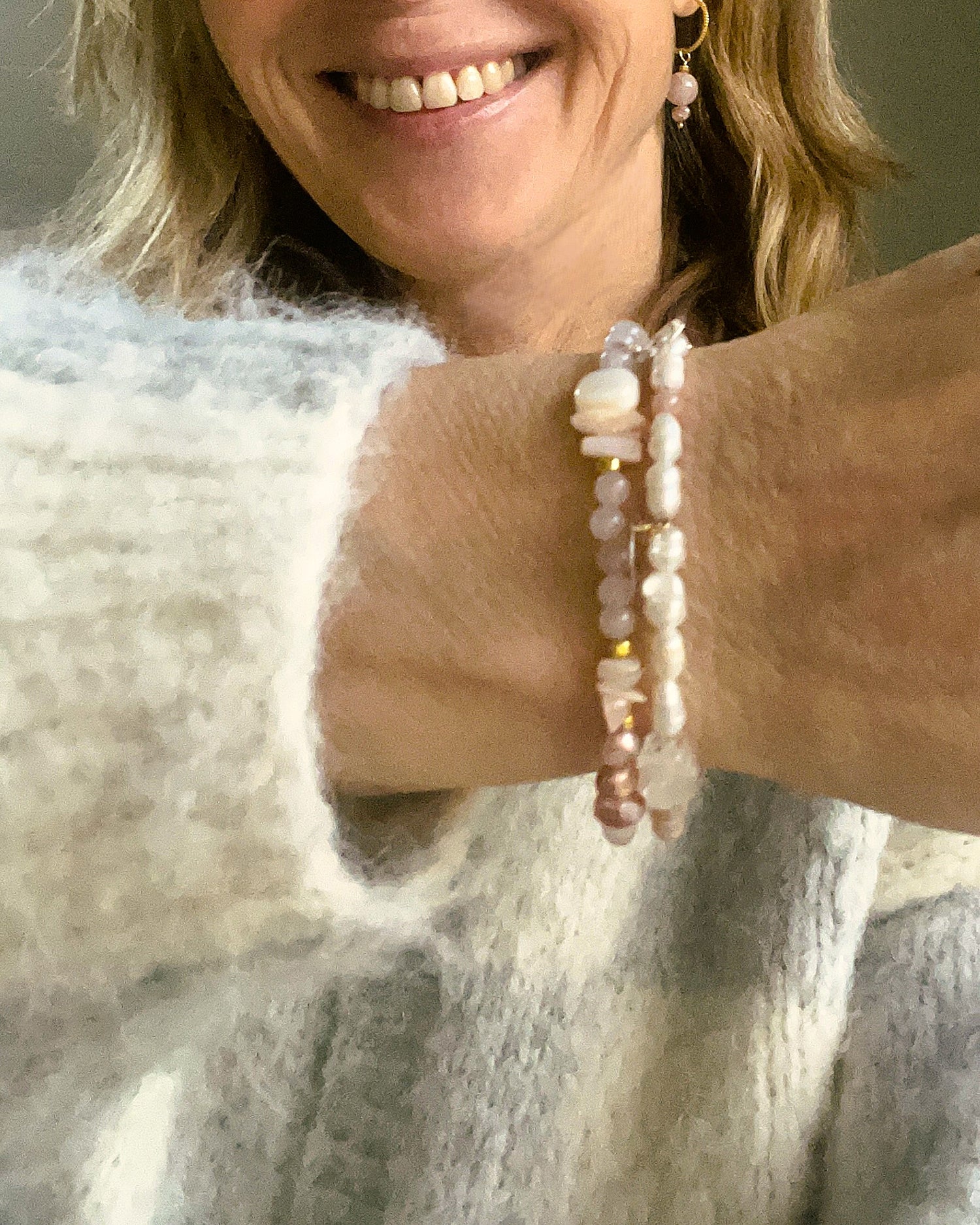 Armband Pink Pearls, roze parel, rozekwarts