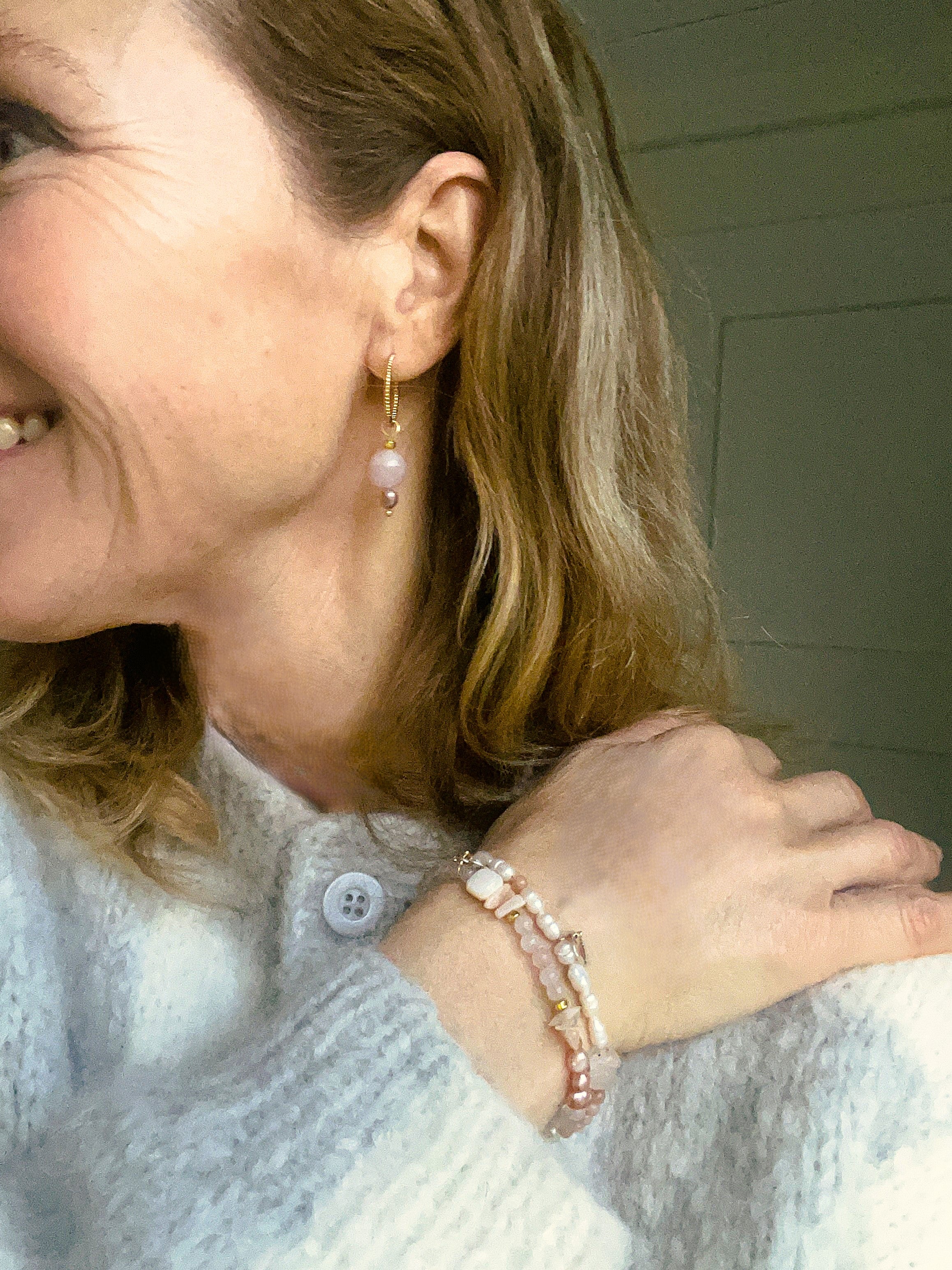 Armband Pink Pearls, roze parel, rozekwarts