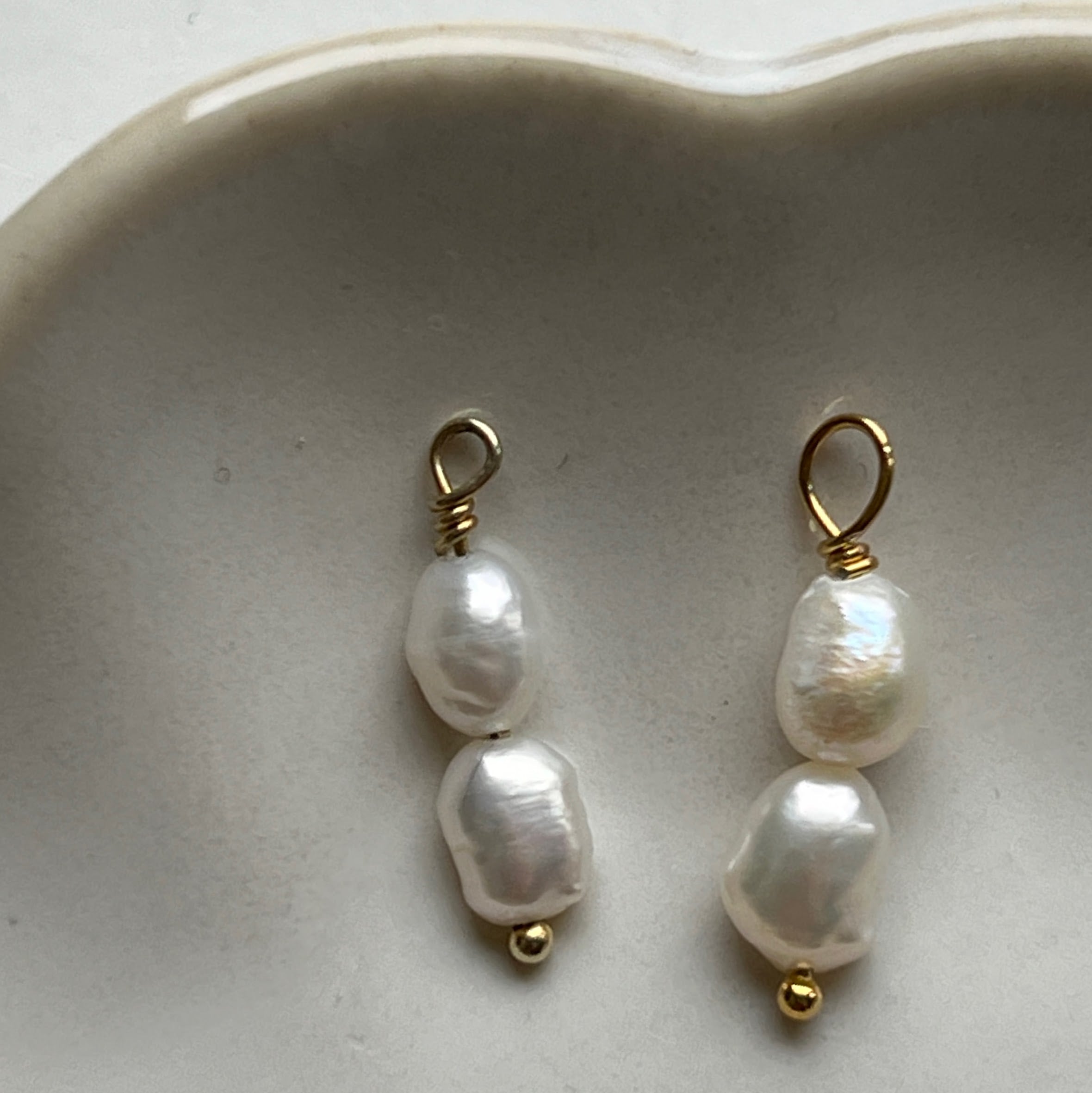 1 bedel Pearl Love, parel