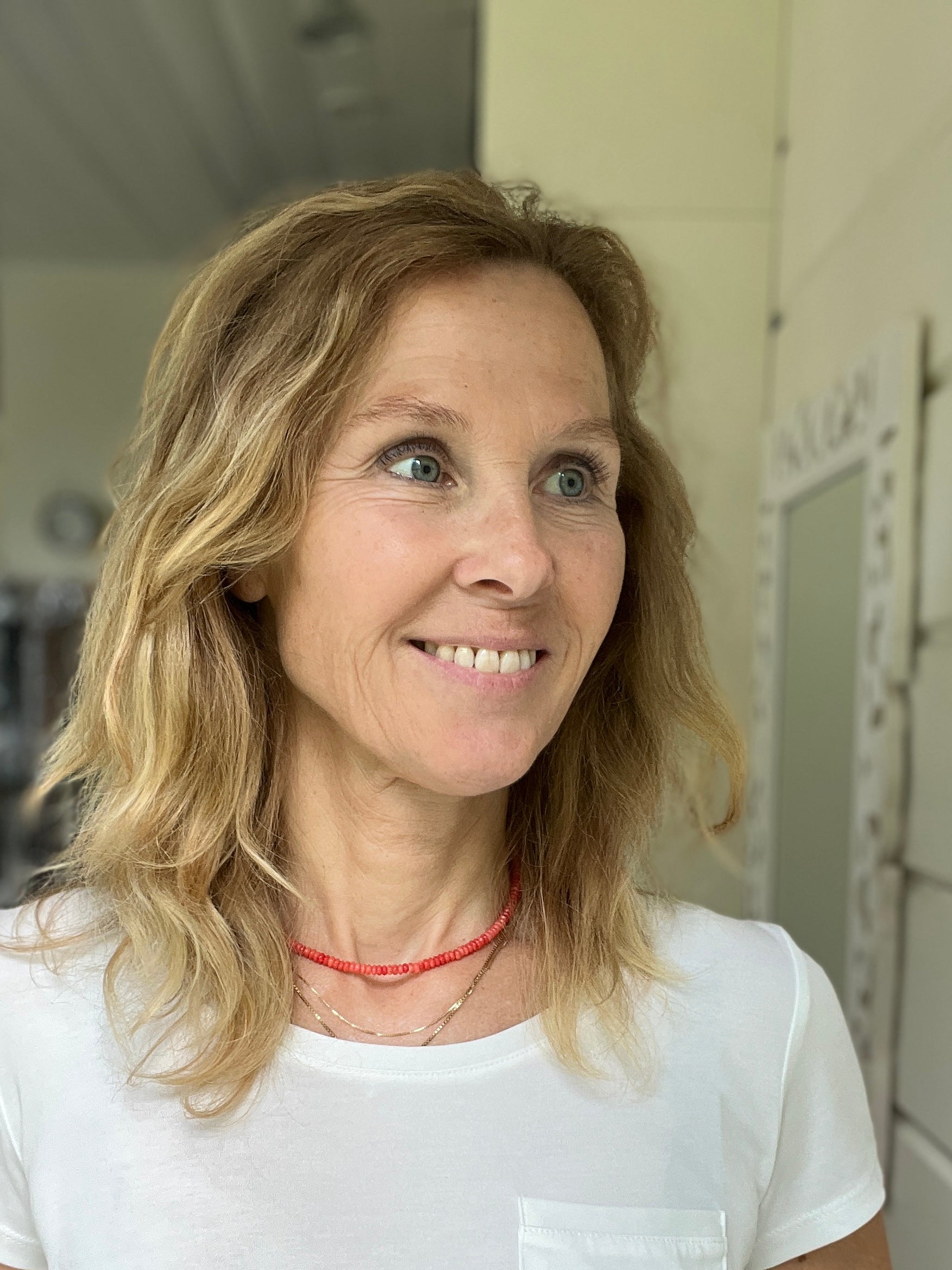 Ketting Happiness, rood koraal