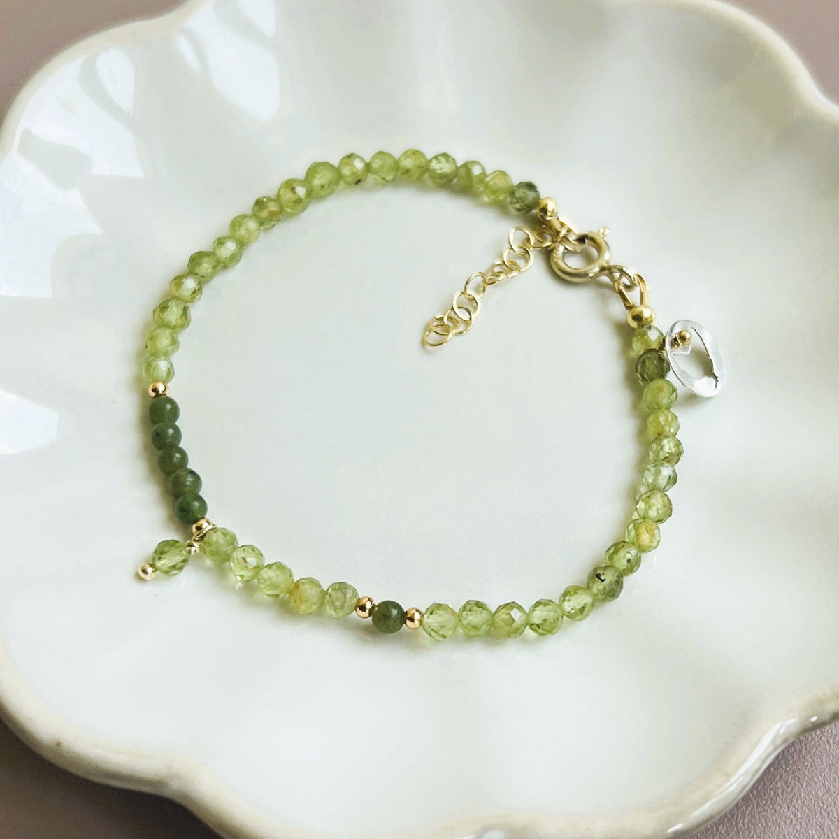Armband Your Own Way, groene peridoot