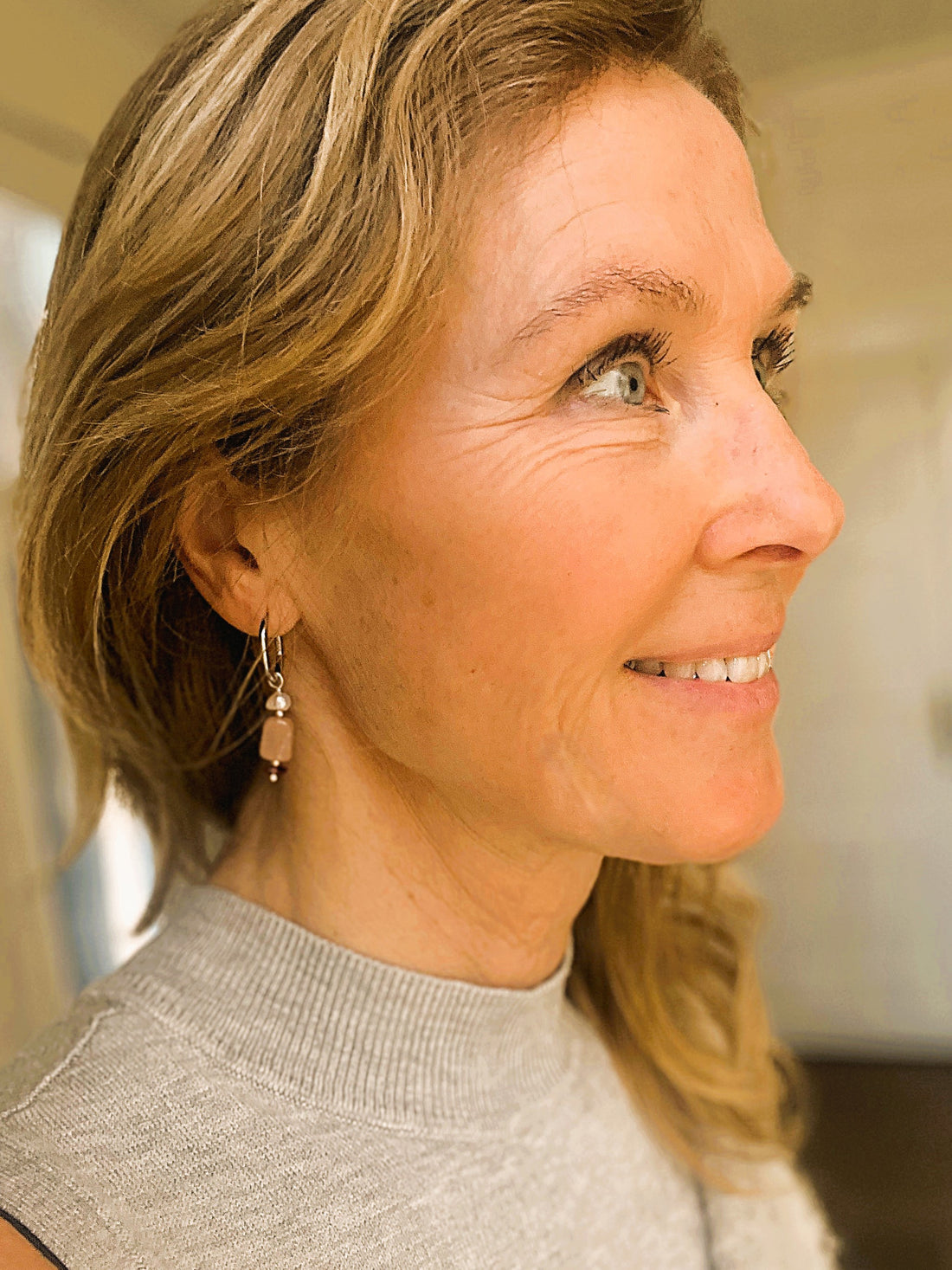 Oorbellen Soft Whisper, zonnesteen, granaat, parel