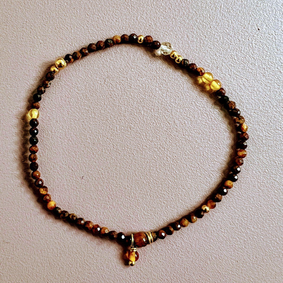 Jacky Moments: Brave, gouden tijgeroog