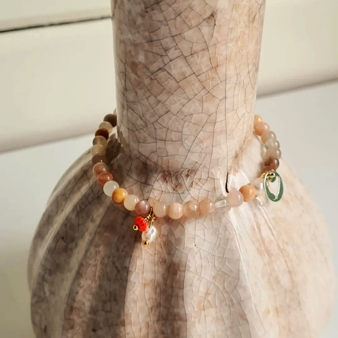 Armband Endless Story, met zonnesteen, opaal, koraal