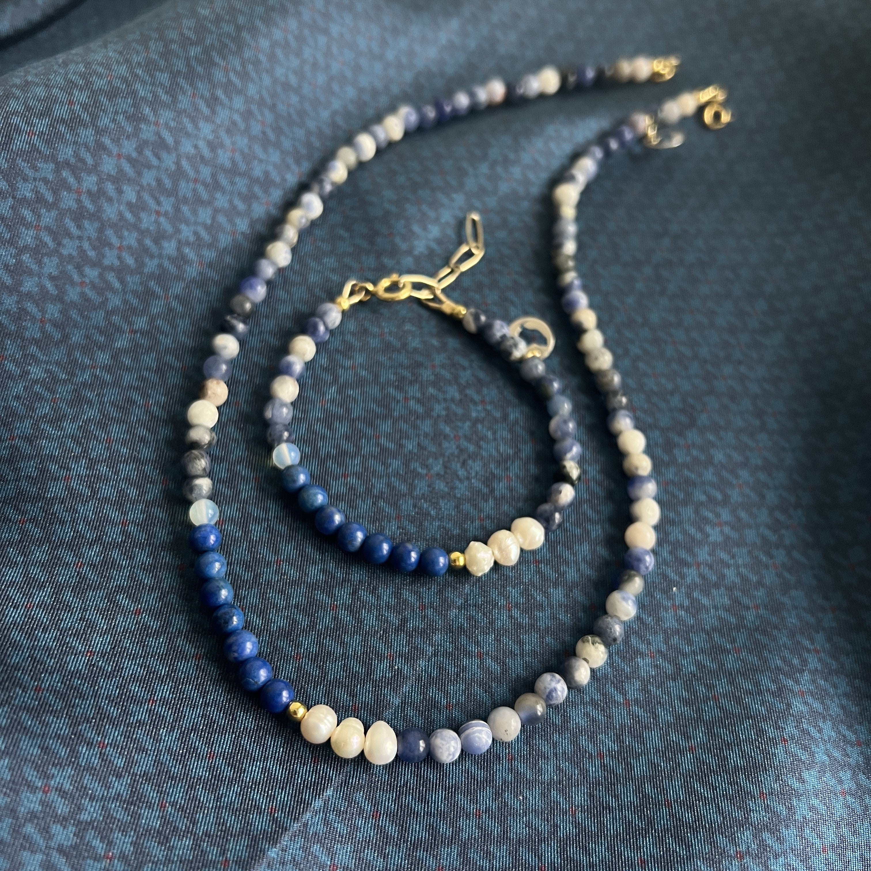 Set: Armband & Ketting Happy Blues, lapis lazuli, parel, sodaliet