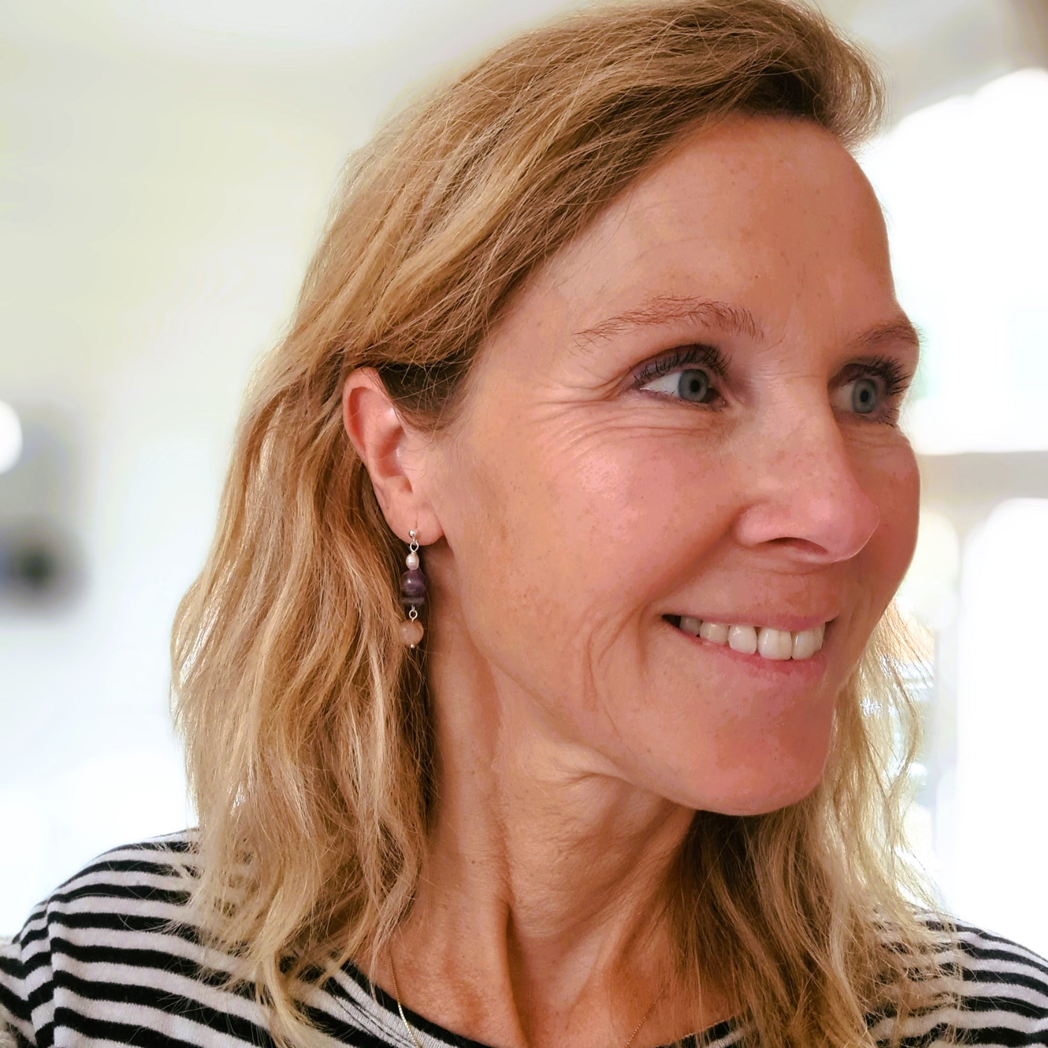 Oorbellen Sundance, amethist, zonnesteen, parel, labradoriet,