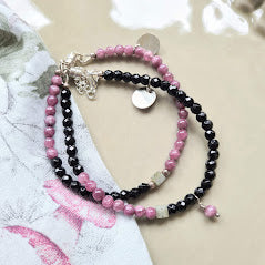 Armband Lynn, mauve lepidoliet, onyx en labradoriet