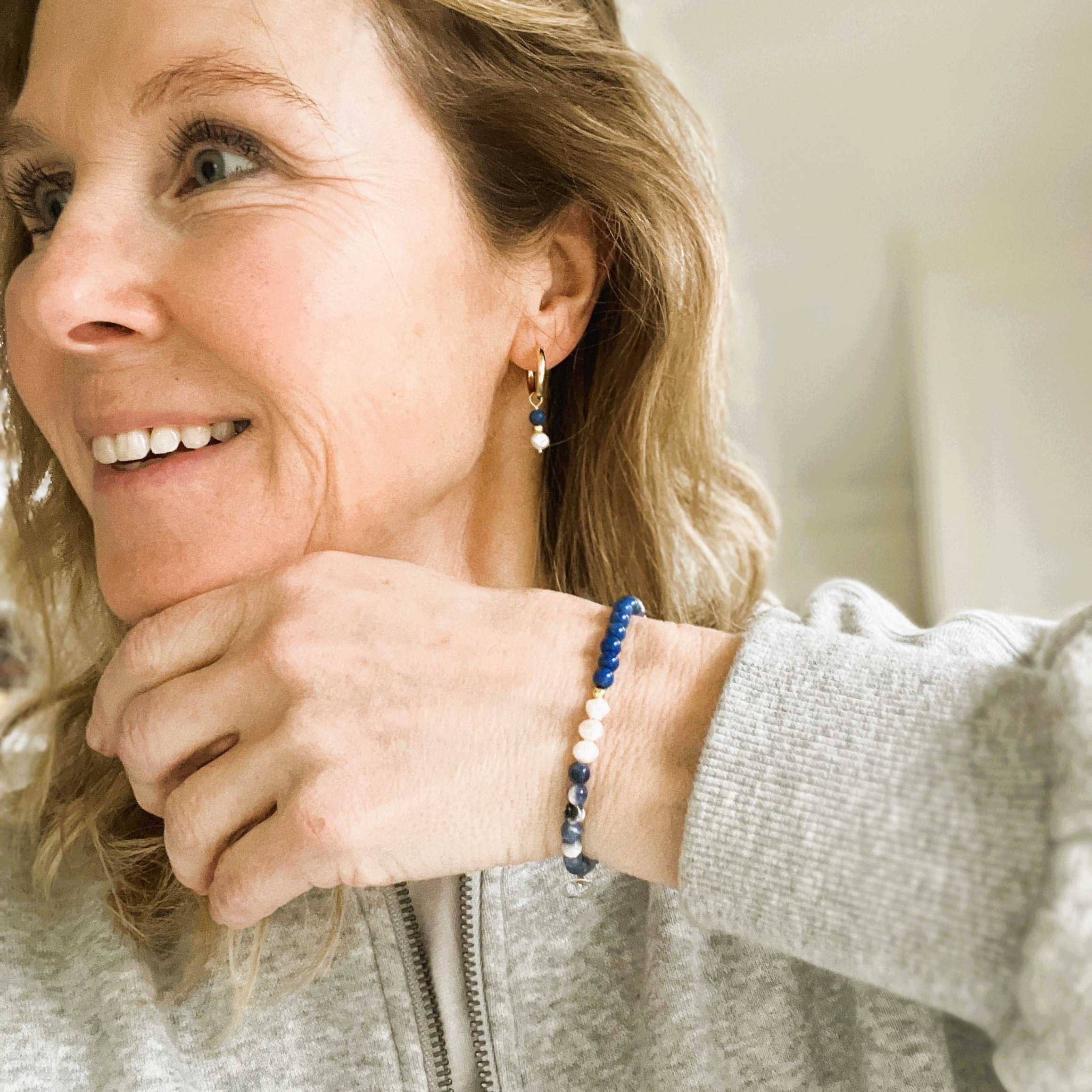 Oorbellen Happy Blues, parel, lapis lazuli