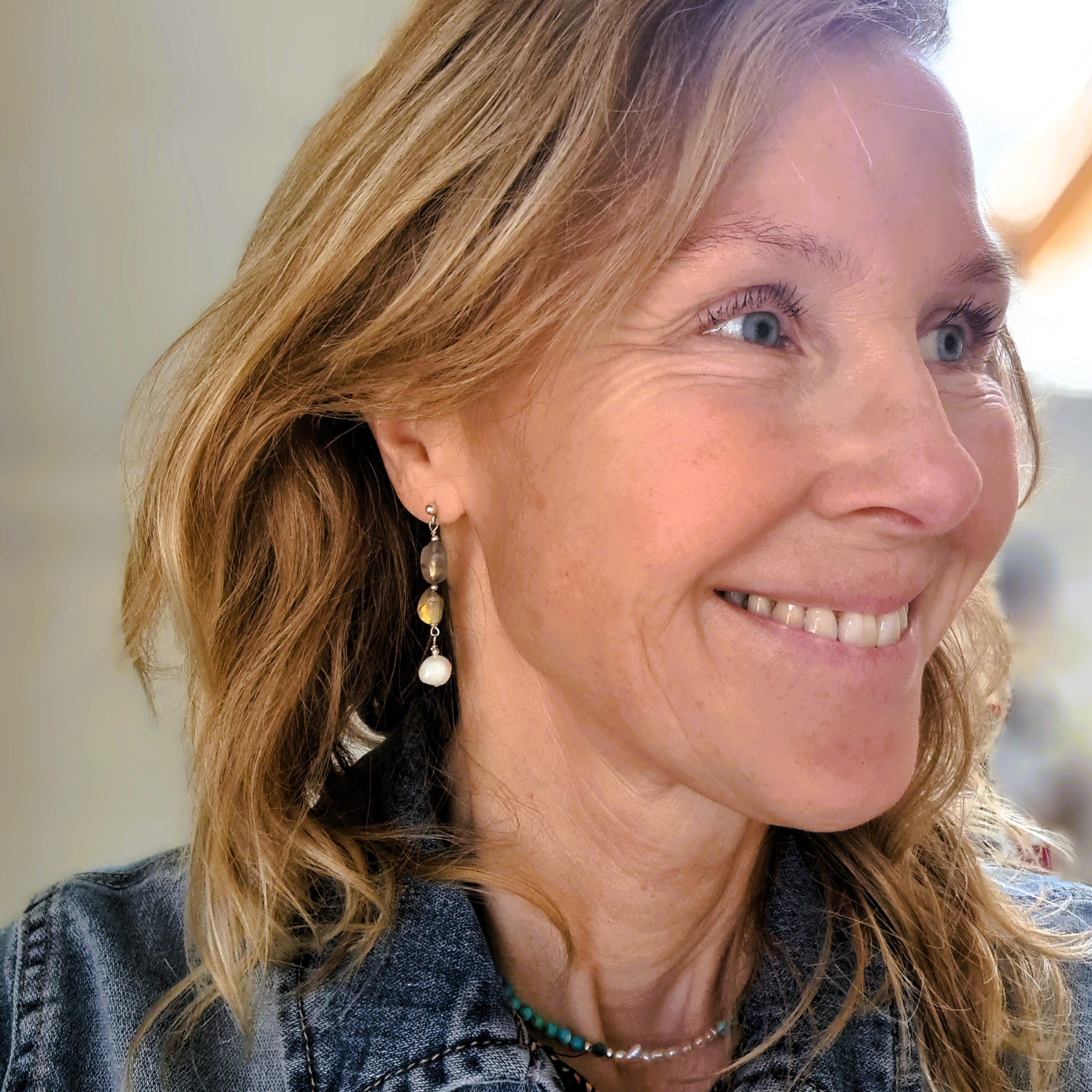 Oorbellen So True, labradoriet, parel