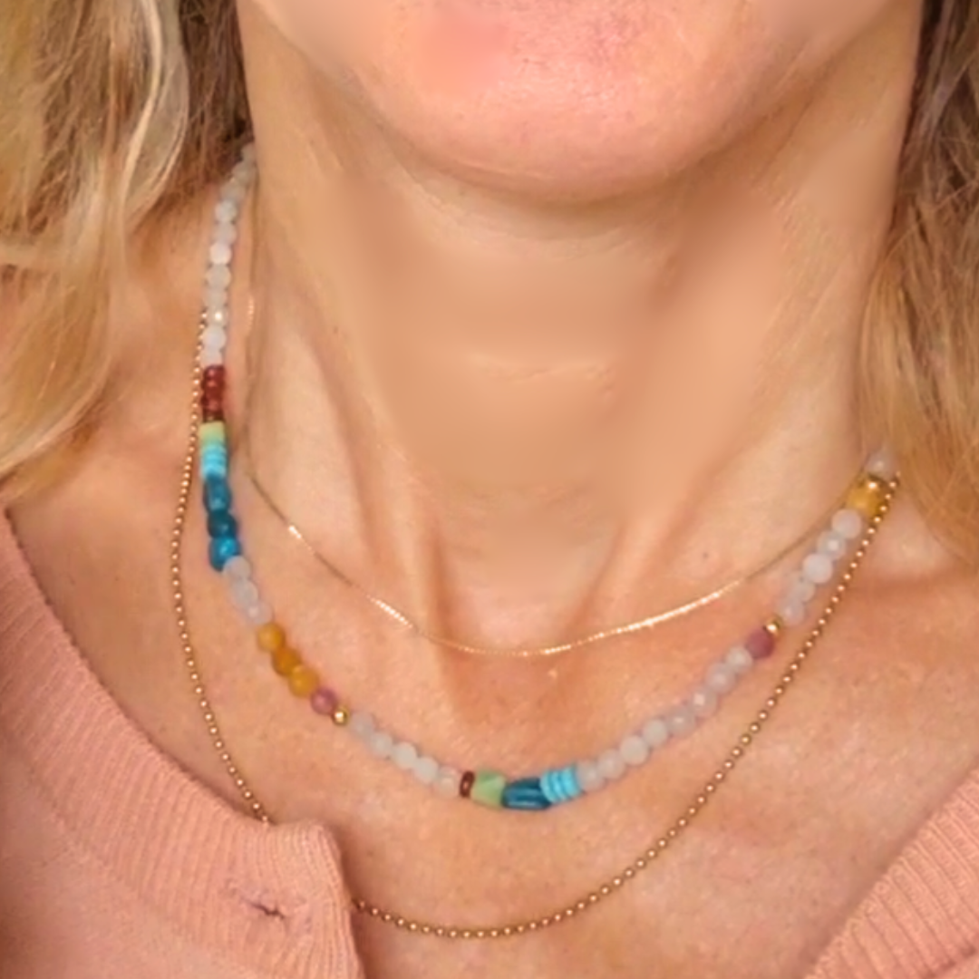 Ketting Soft Voice, aquamarijn, apatiet, carneool, toermalijn, jade