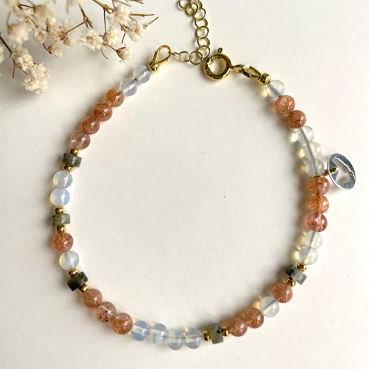 Armband Sun & Moon, zonnesteen, maansteen, labradoriet