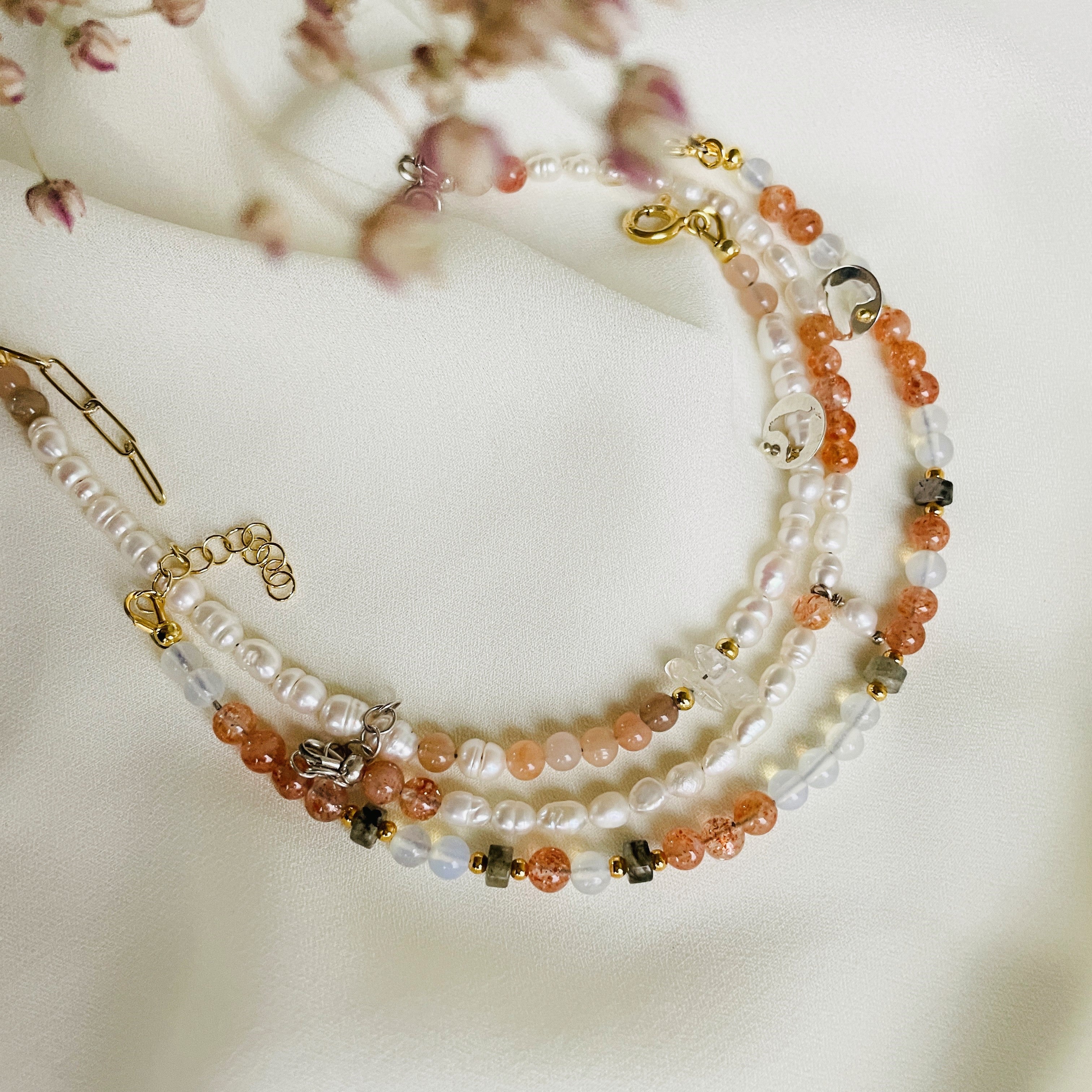 Armband Sun & Moon, zonnesteen, maansteen, labradoriet