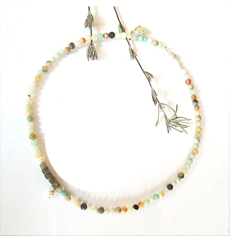 Ketting Liefde & Vriendschap, amazoniet, labradoriet, parel