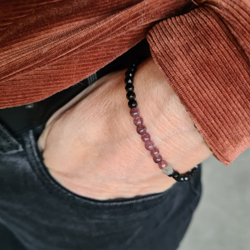 Armband Liv, lepidoliet, onyx en labradoriet