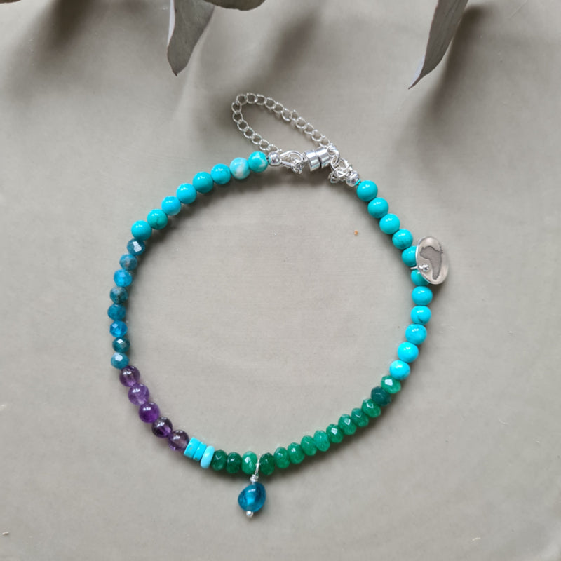 Armband Blue Lagoon, amethist, apatiet, jade