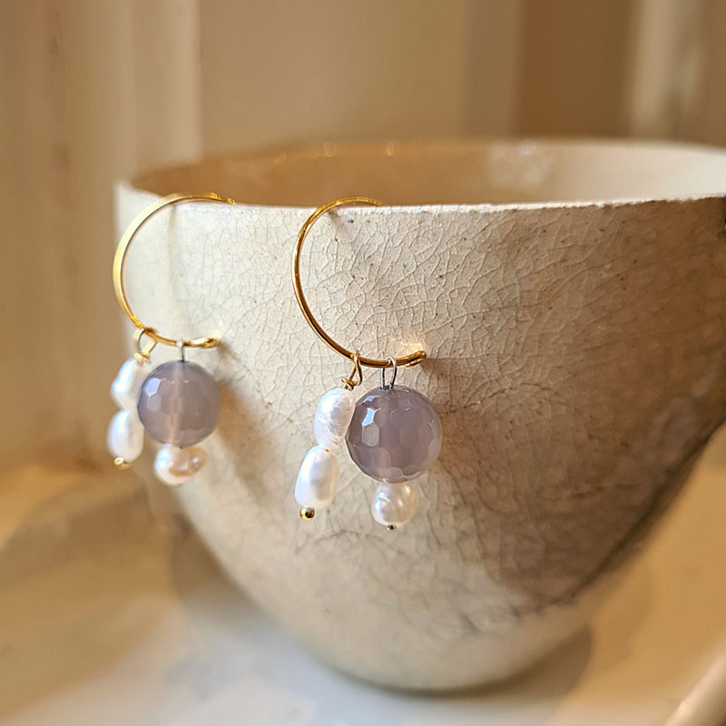Oorringen Sister Pearls, parel, rookkwarts