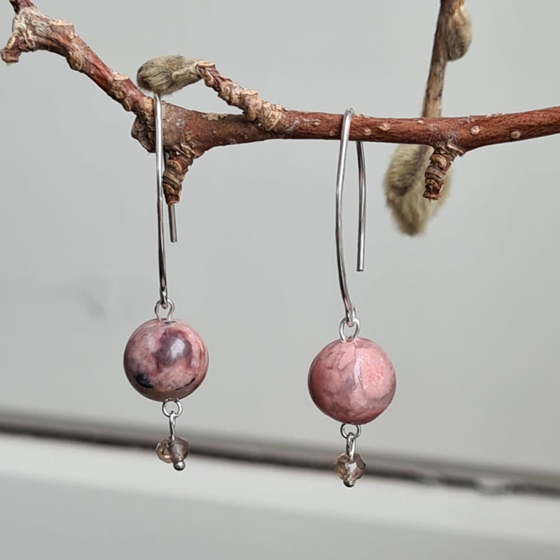 Oorbellen Jazzy Heather, rhodoniet en rookkwarts