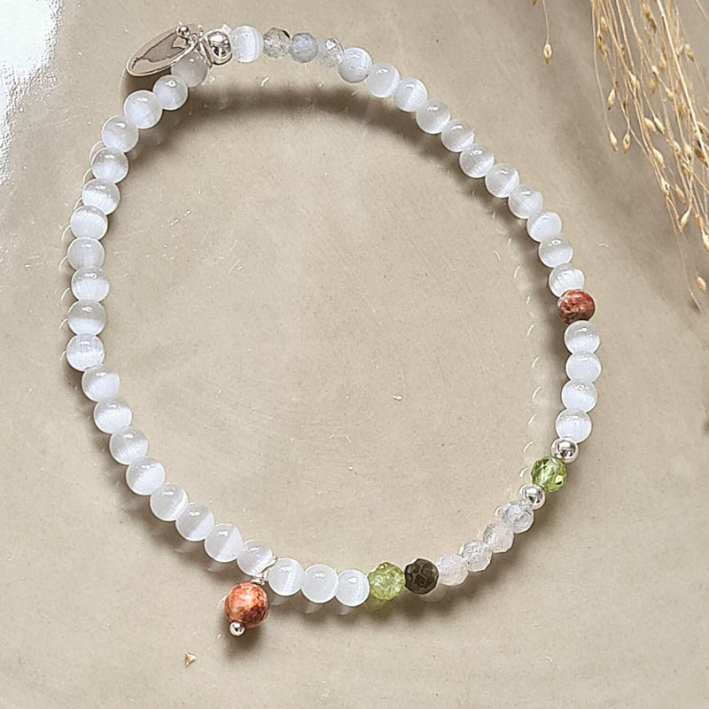 Armband White Snow, met jaspis en wit kattenoog