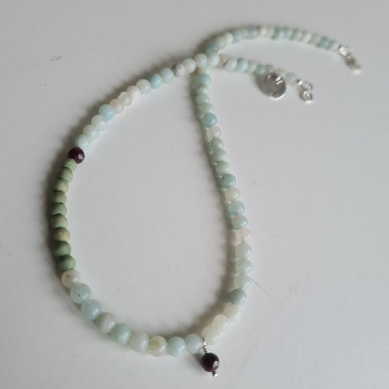 Ketting Sky no.1, amazoniet en granaat