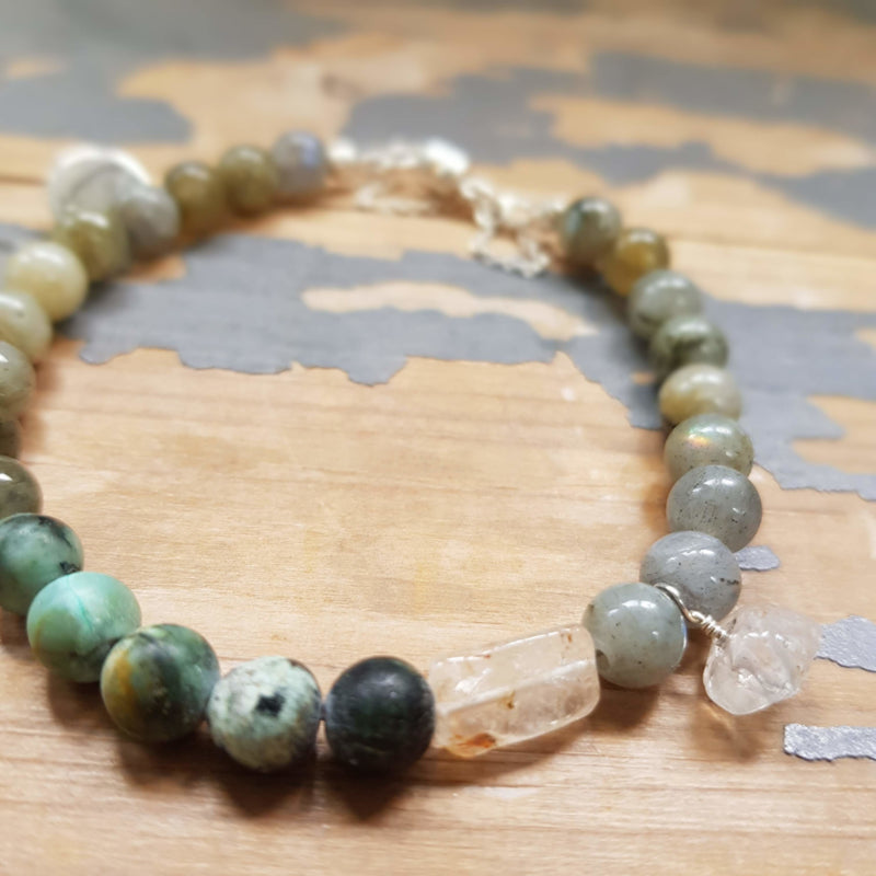 Armband Intuition , labradoriet en Afrikaans turquoise