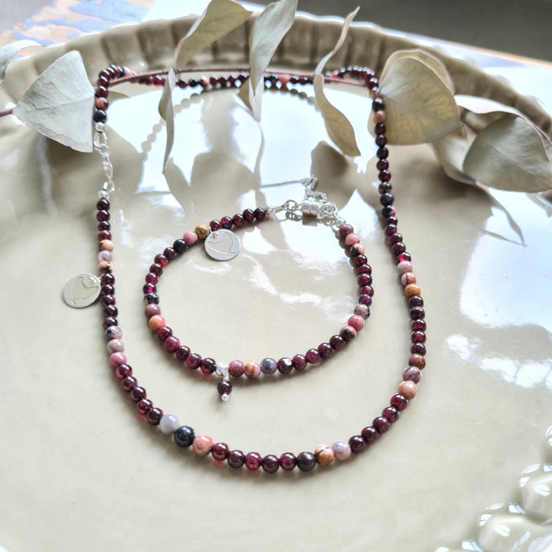 Set: Ketting en armband Red Heather, rhodoniet en granaat