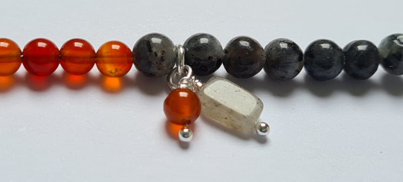 Ketting Orange Delight, labradoriet en agaat