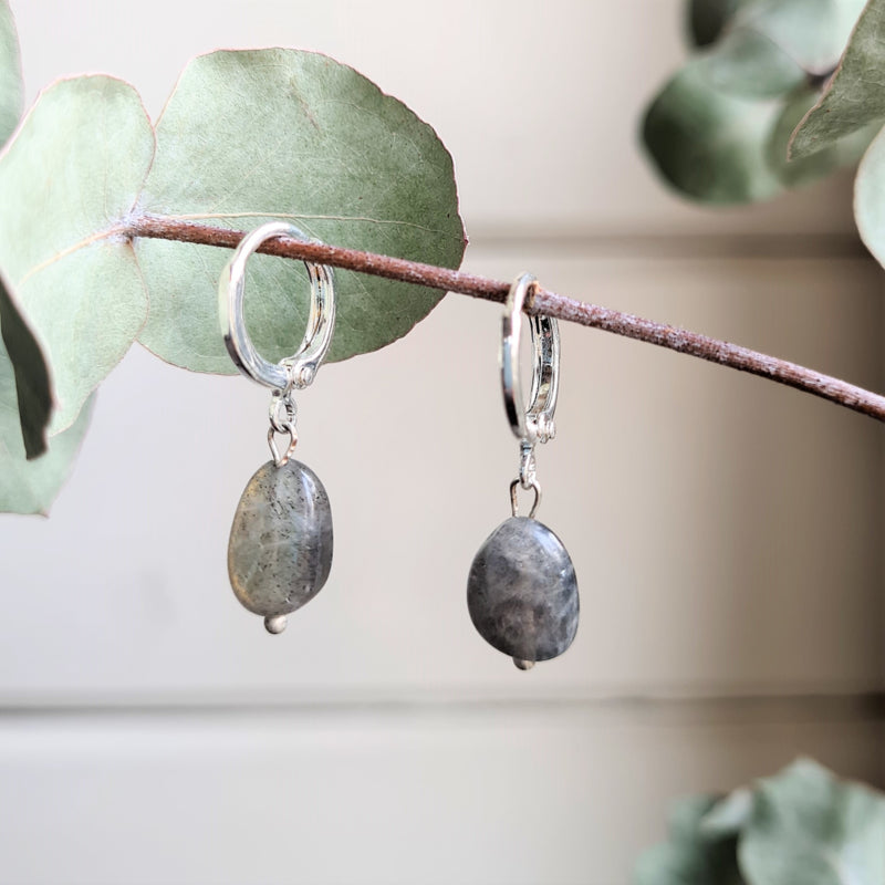 1 Oorbel Grey Rocks, labradoriet