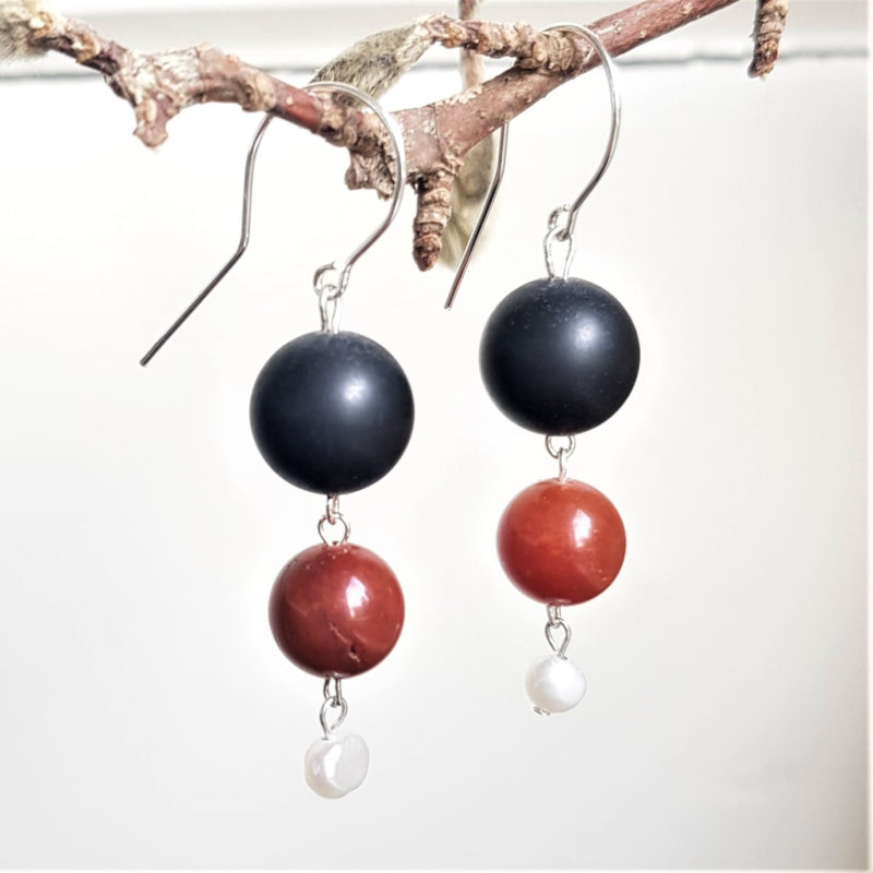 Oorbellen Amazing, onyx, carneool, parel