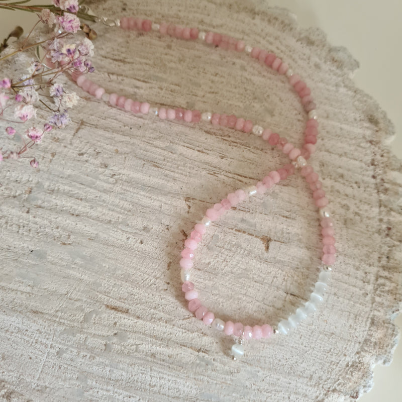 Ketting Pink Blossom, jade, parel, wit kattenoog